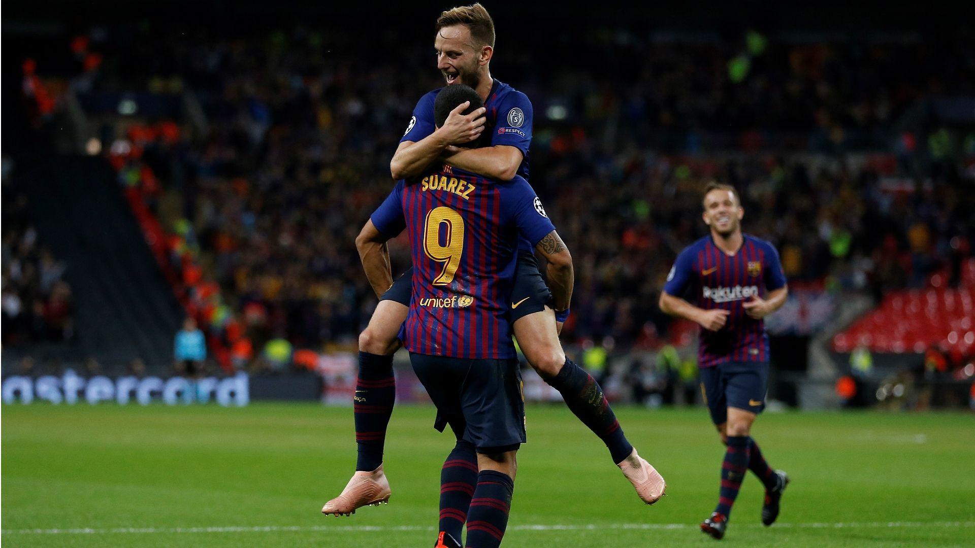 Ivan Rakitic Luis Suarez Tottenham Barcelona Champions League 03102018