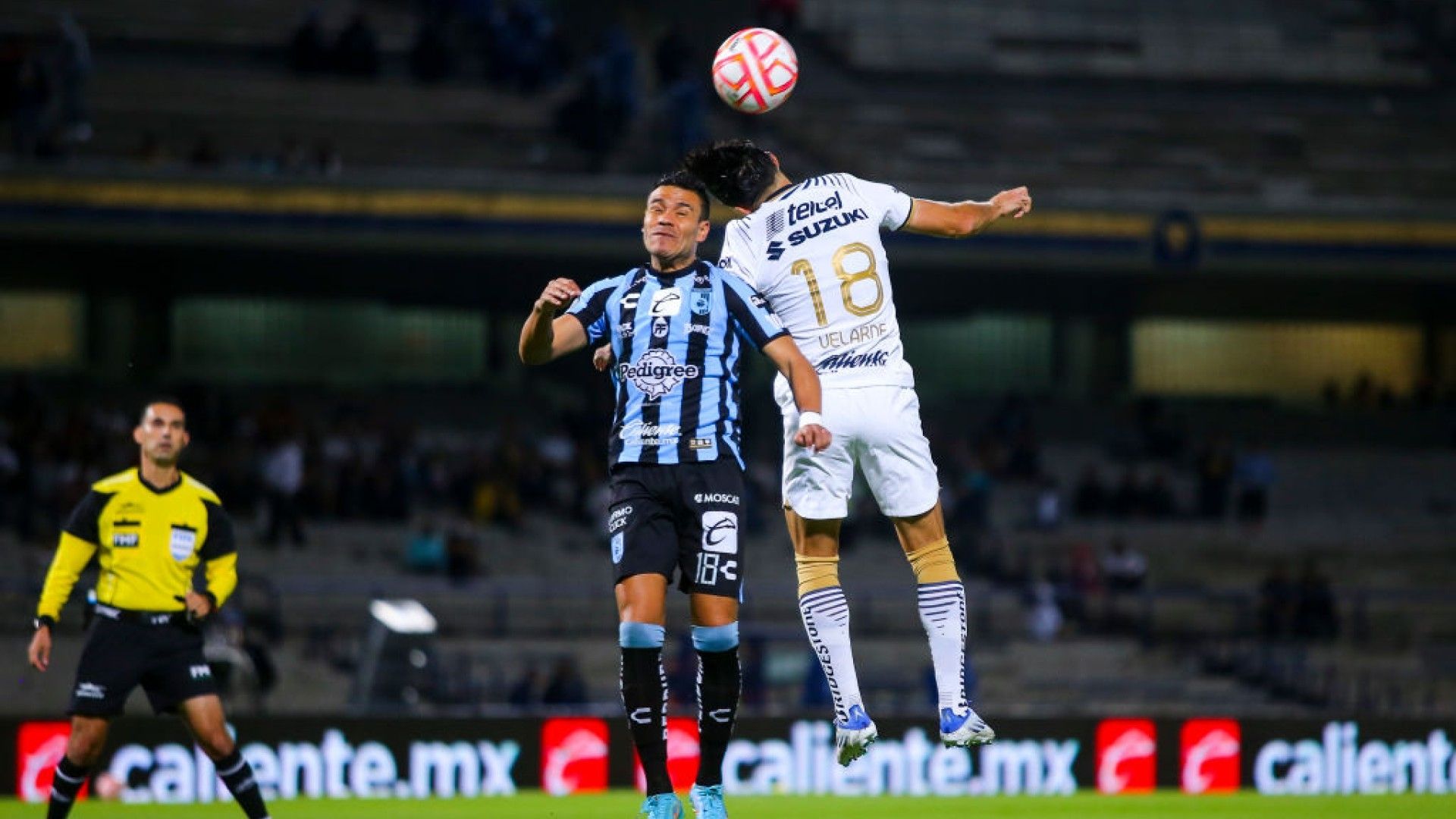 Pablo Barrera Efraín Velarde Pumas Querétaro Apertura 2022
