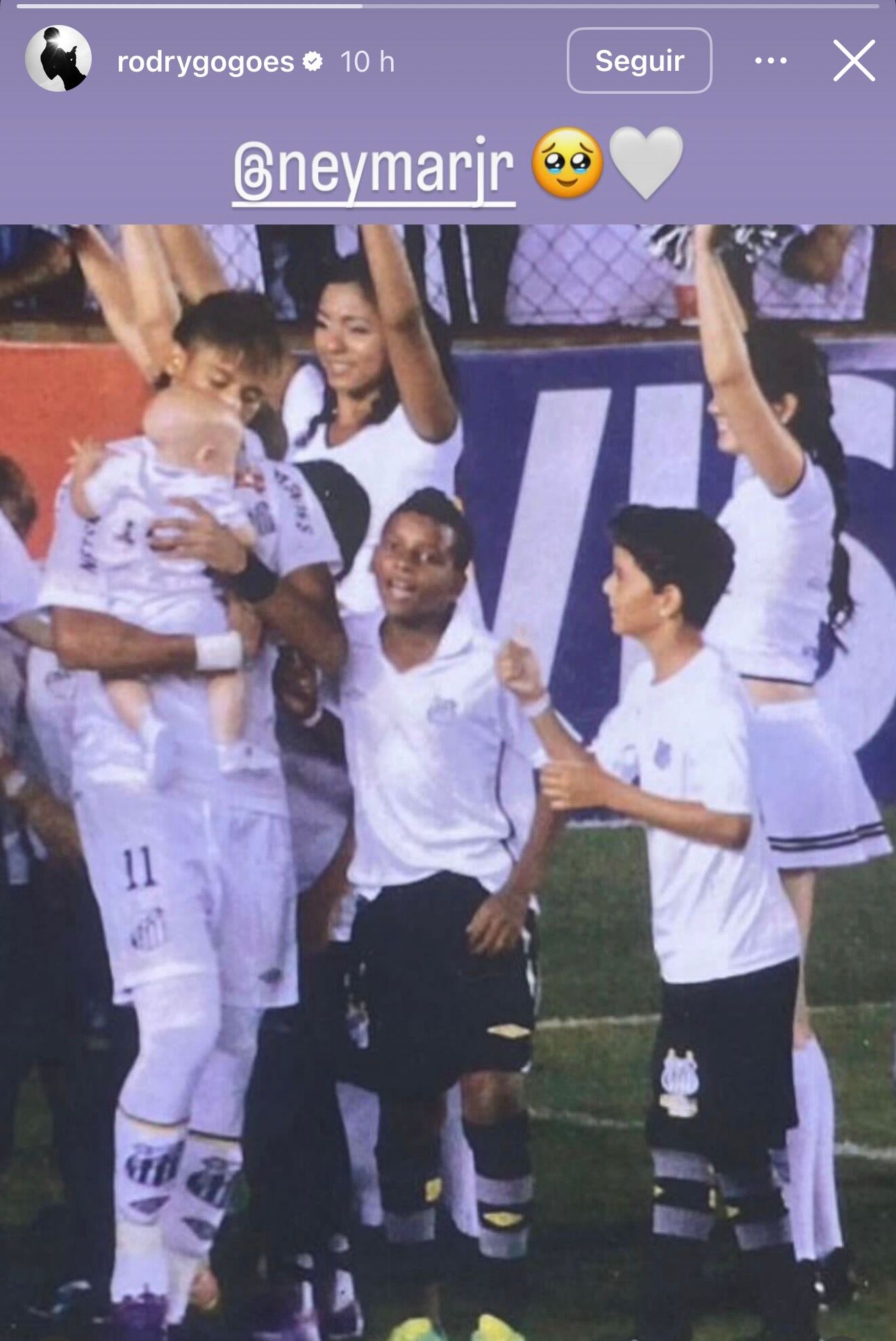 Neymar e Rodrygo em postagem