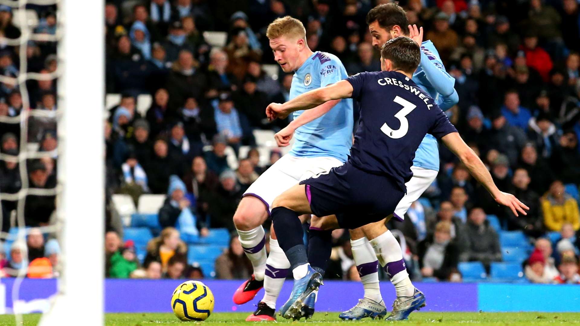 Kevin De Bruyne scores for Man City vs West Ham, Premier League 2019-20