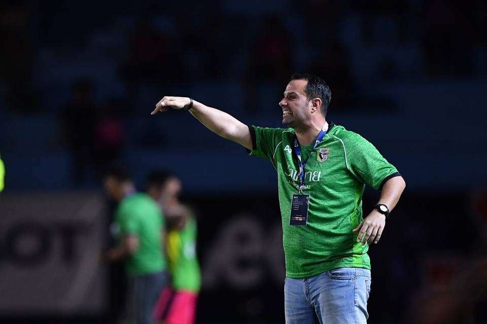 เดนนิส อมาโต้