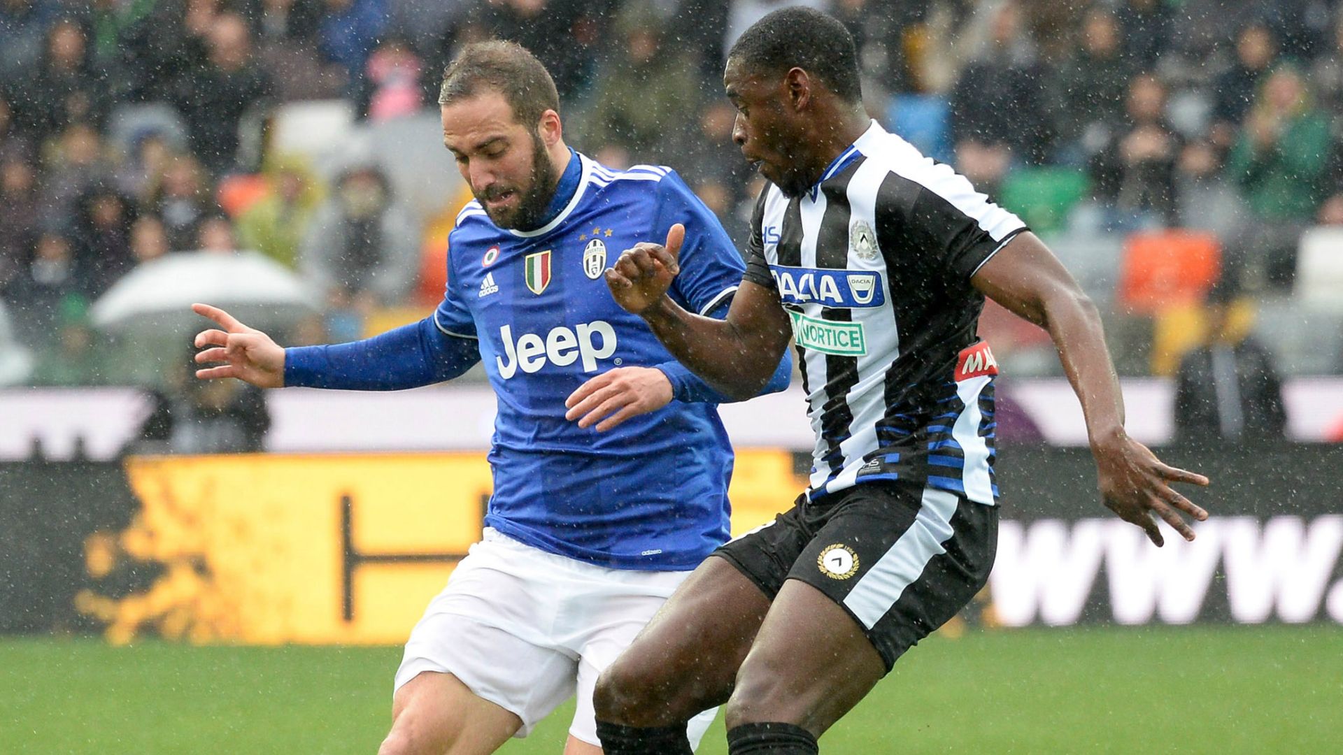 Gonzalo Higuain Duvan Zapata Udinese Juventus Serie A 05032017