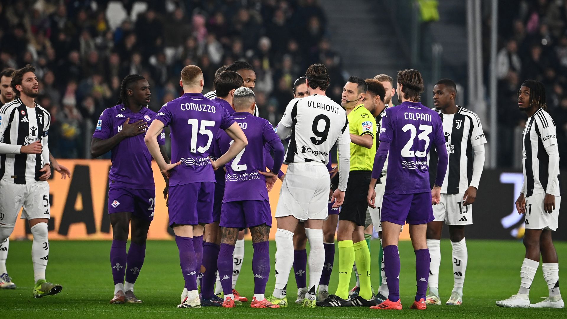 Vlahovic Mariani Juventus Fiorentina