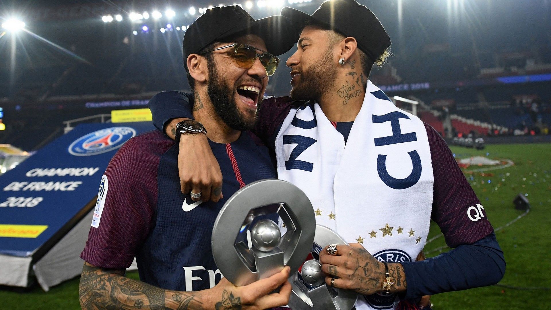 Neymar Dani Alves PSG