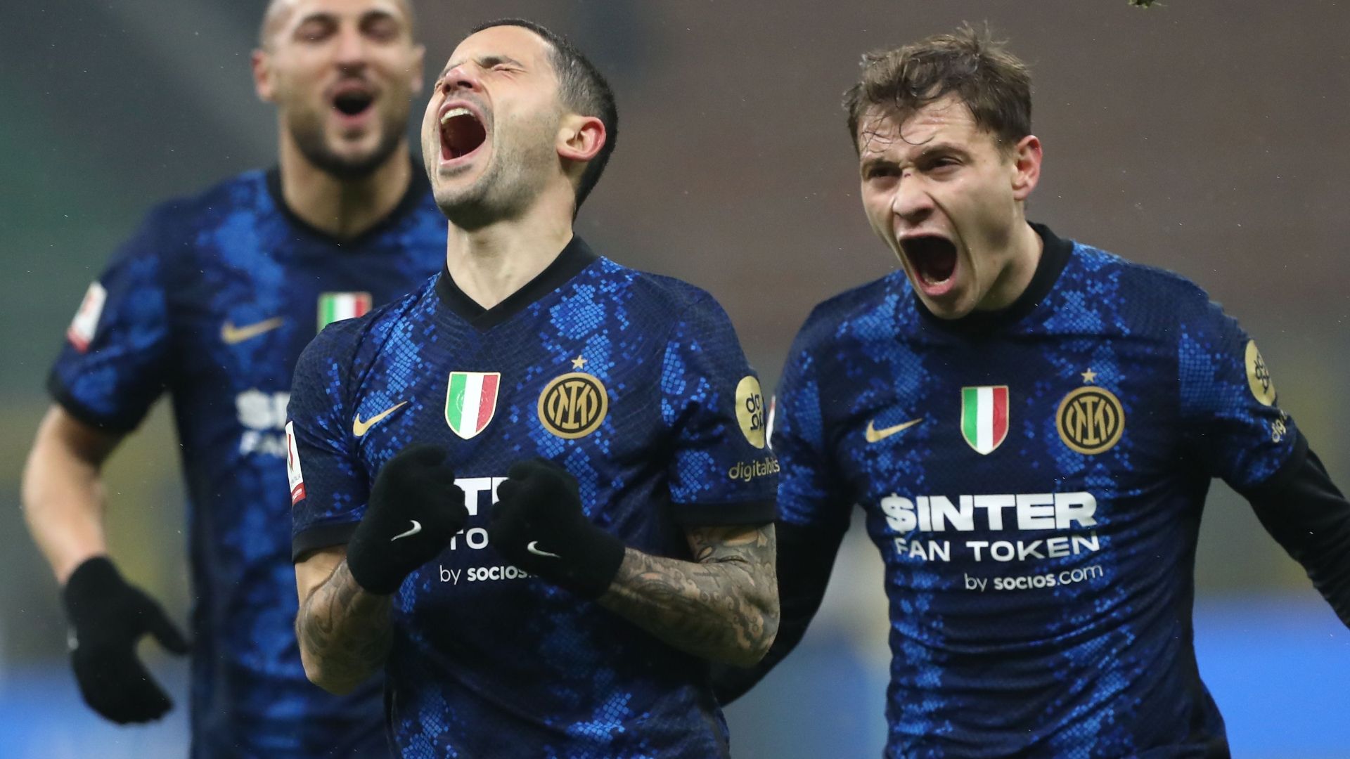 Sensi celebrating Inter Empoli Coppa Italia