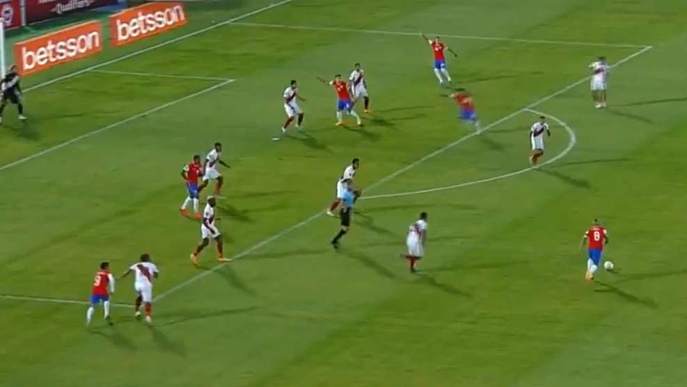 captura Arturo Vidal Chile Peru Eliminatorias 13112020