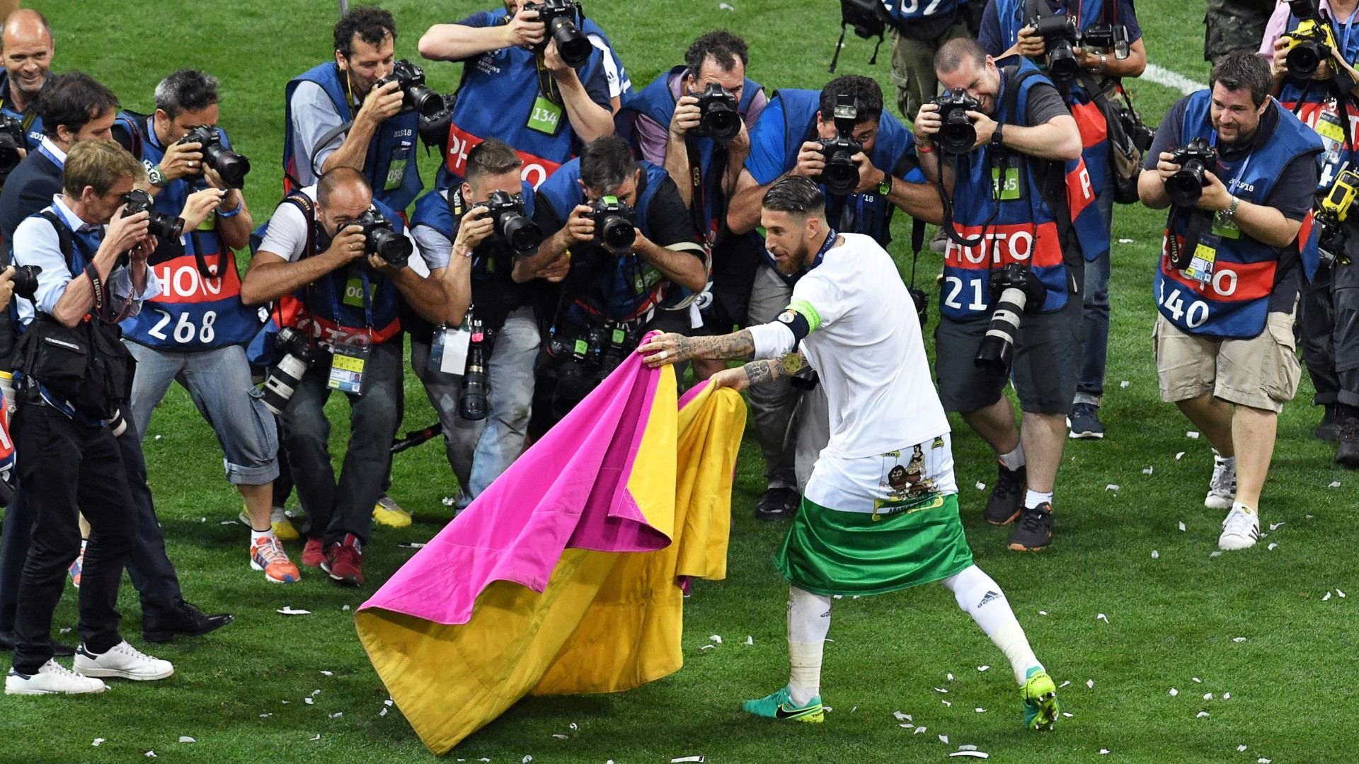 UCL FINAL REAL MADRID CELEBRATION SERGIO RAMOS 28052016