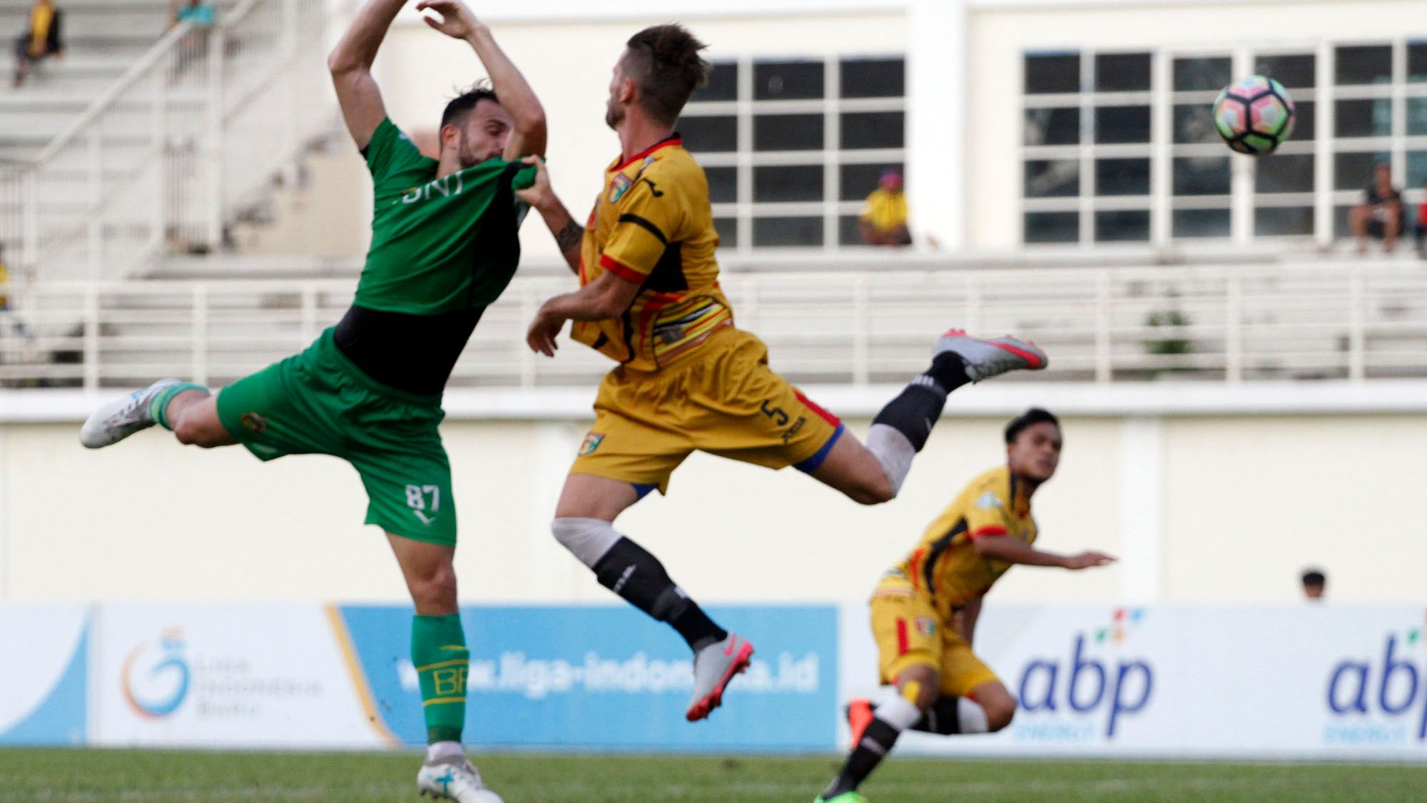 Bhayangkara FC - Mitra Kukar