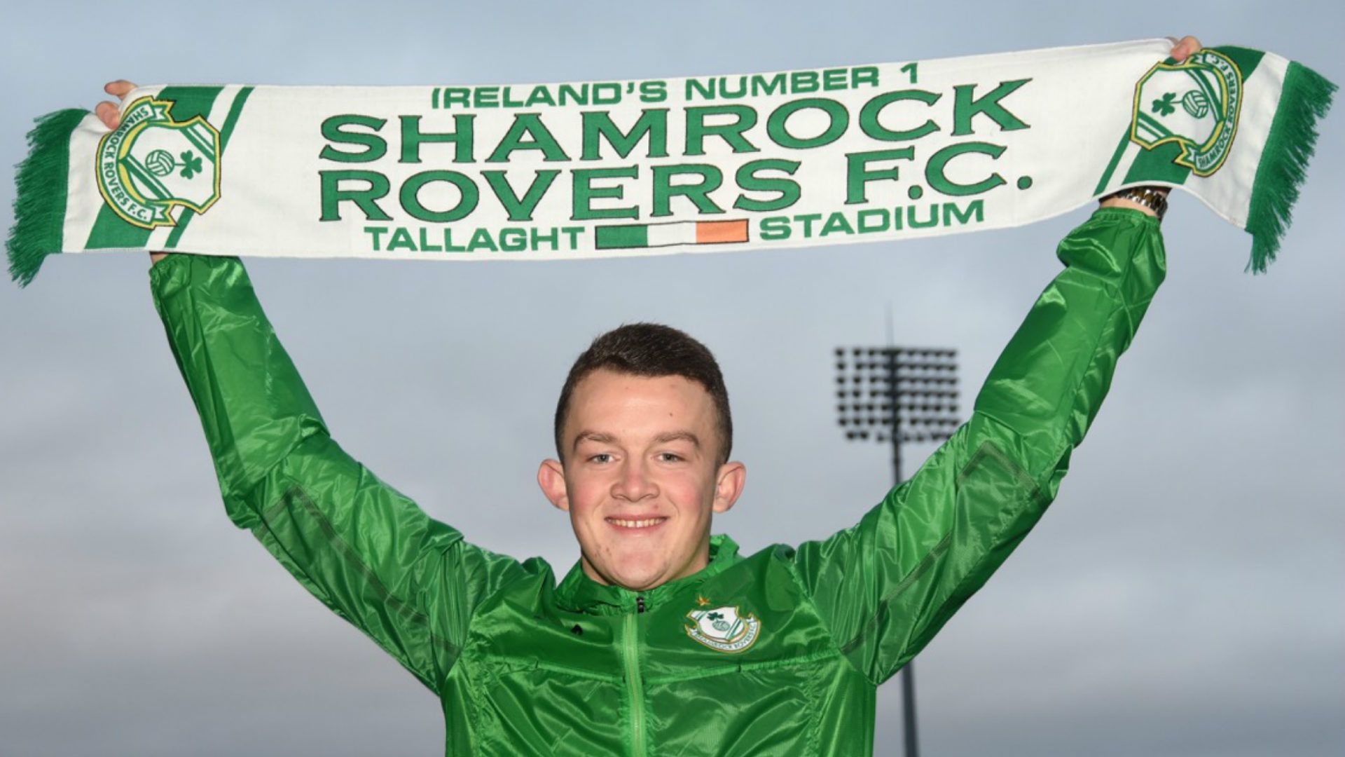 Michael O'Connor signs Shamrock Rovers