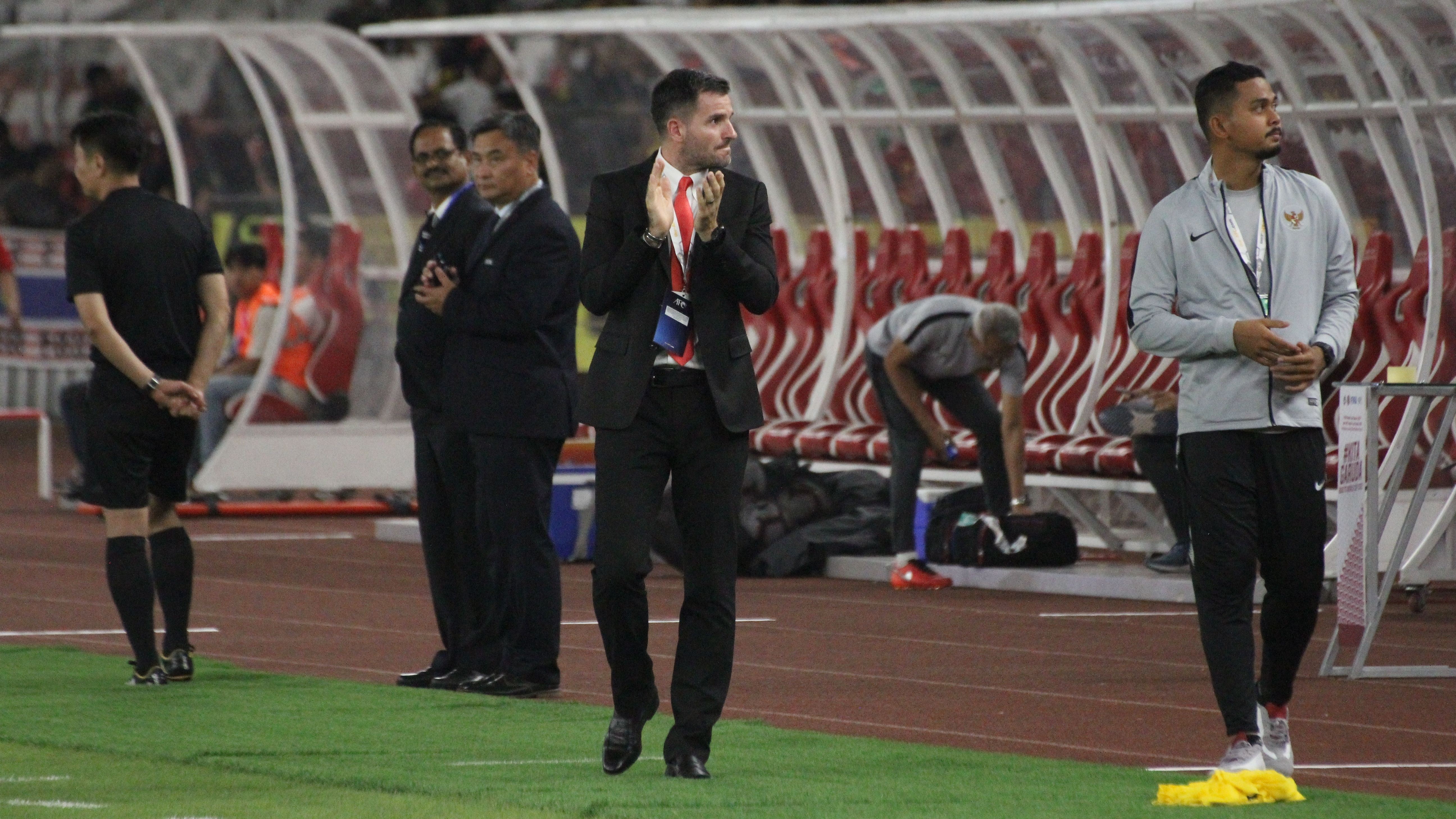 Simon McMenemy - Indonesia