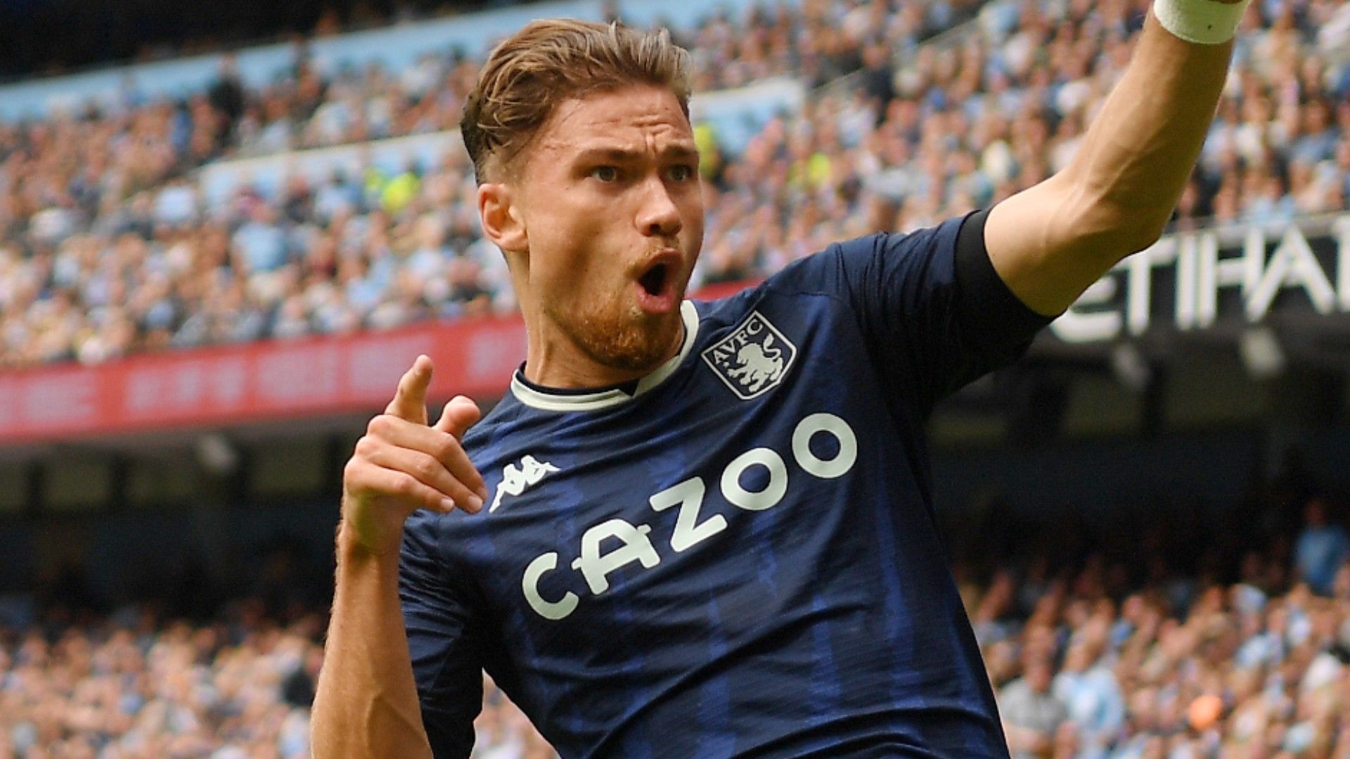 Matty Cash Aston Villa 2021-22