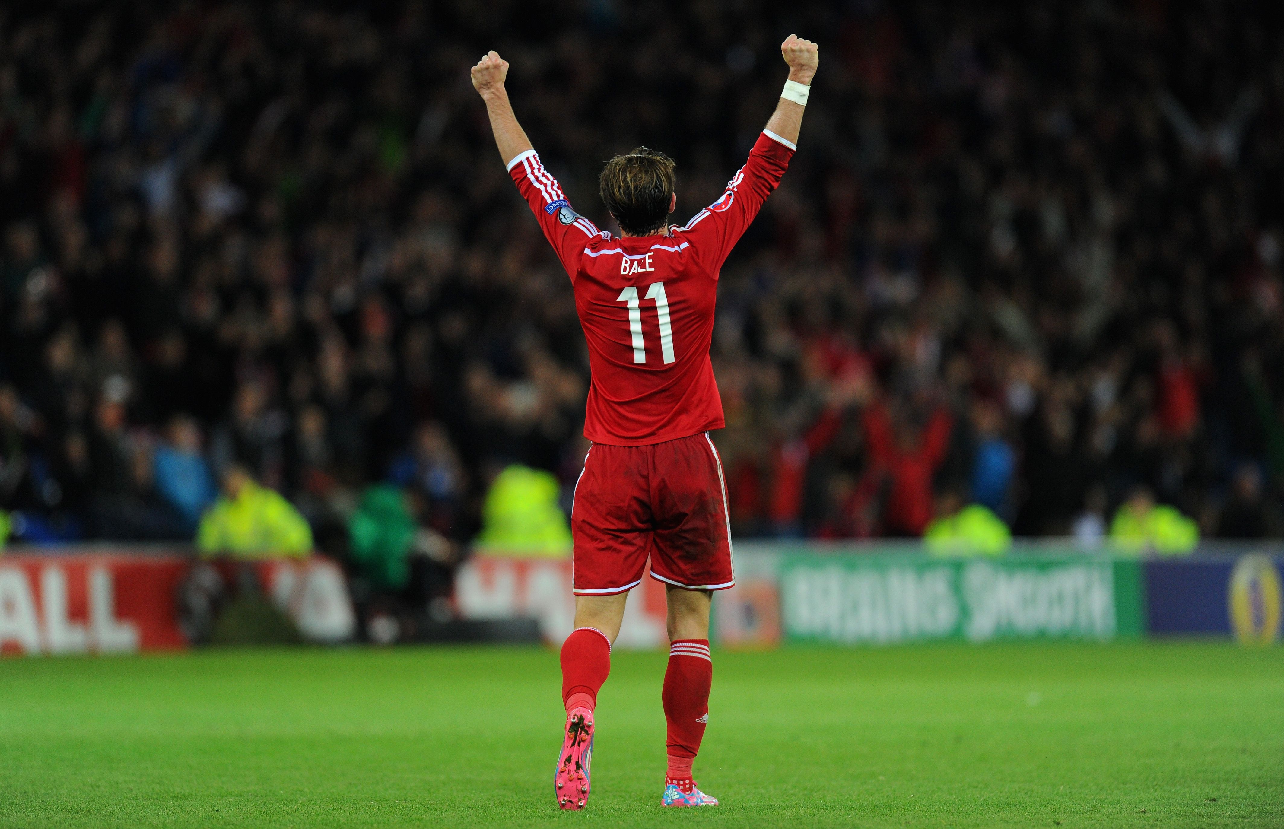 Gareth Bale, Wales