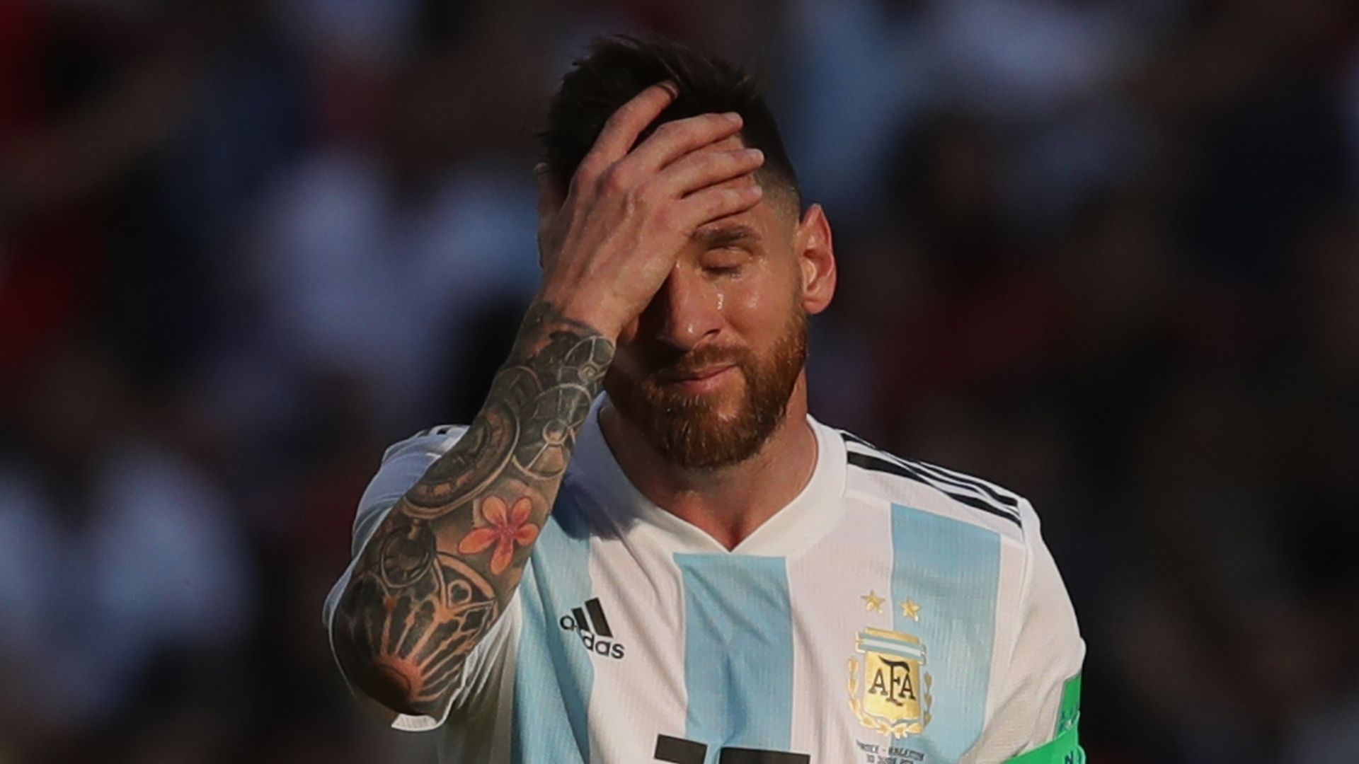 Thất bại ở World Cup, Messi đang cân nhắc từ giã ĐTQG? | Goal.com Việt Nam