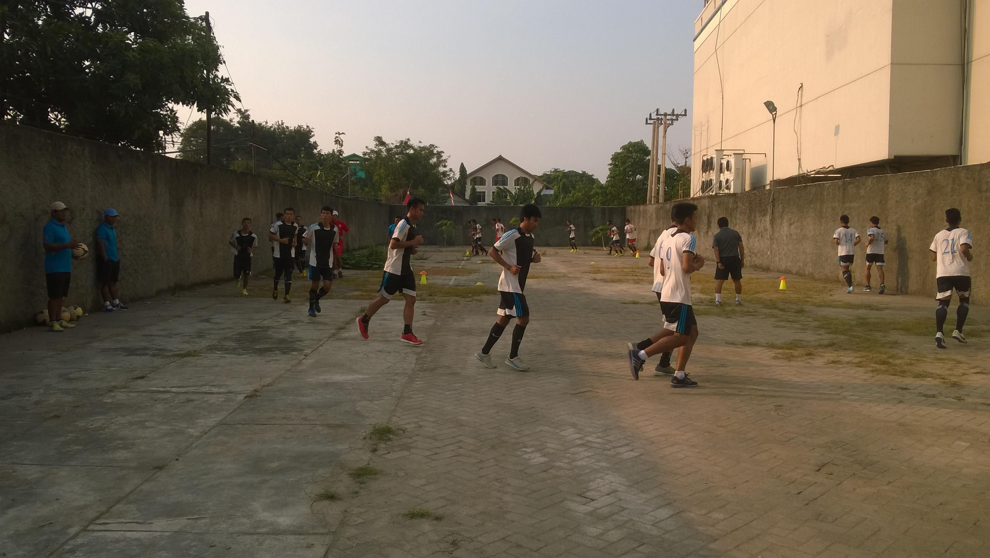 Latihan - Persepam Madura 2015