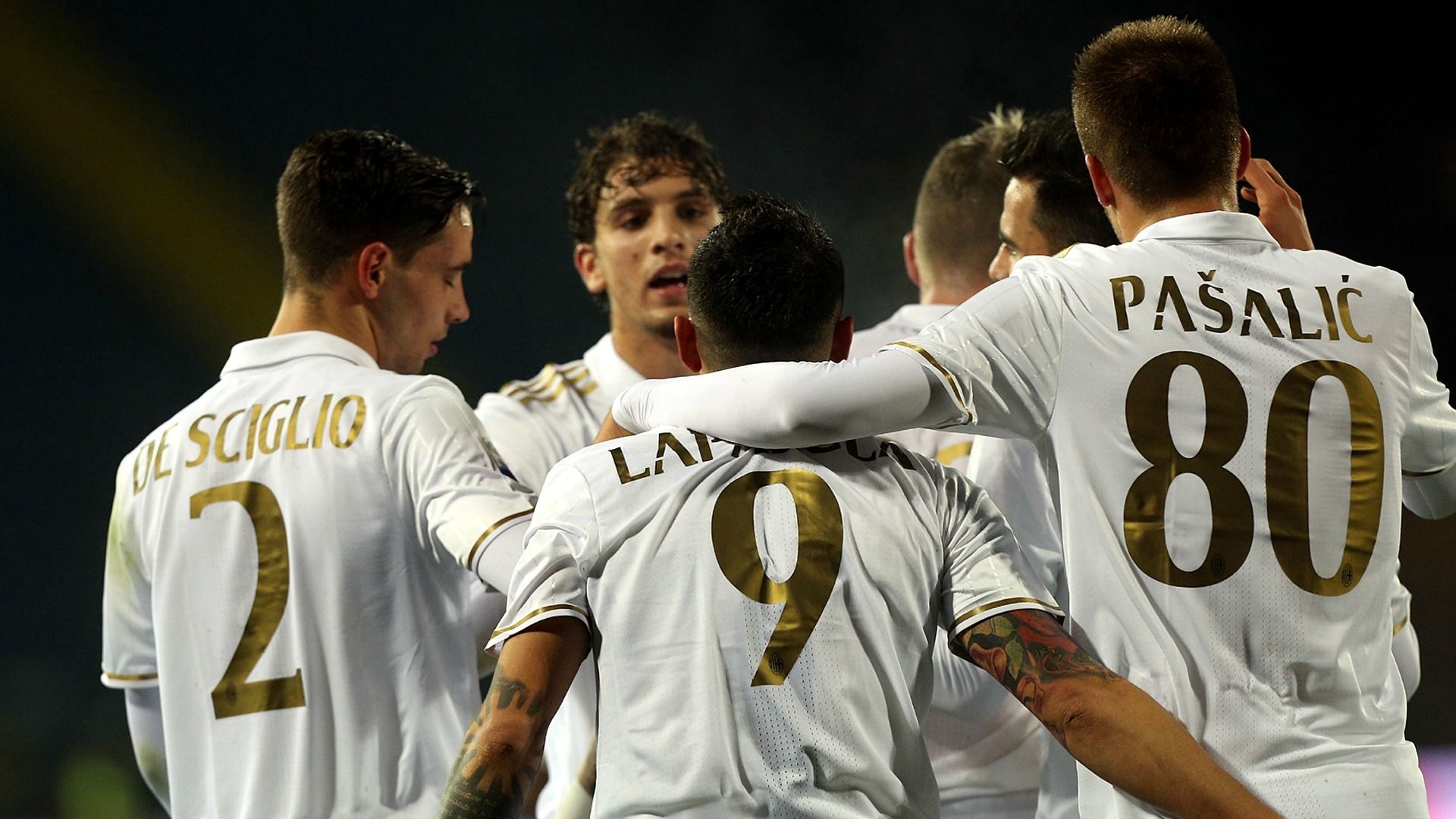 Milan celebrating Empoli Milan Serie A