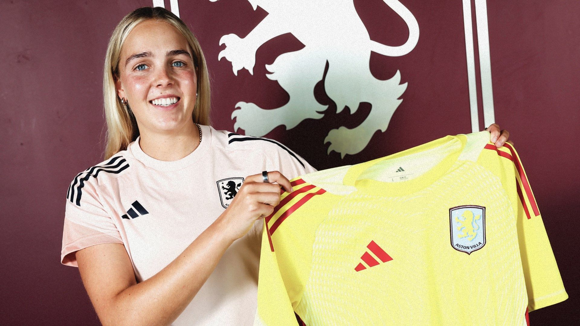 Lionesses goalkeeper Ellie Roebuck signs for Aston Villa on free transfer after seeing Barcelona contract terminated one year early | Goal.com UK