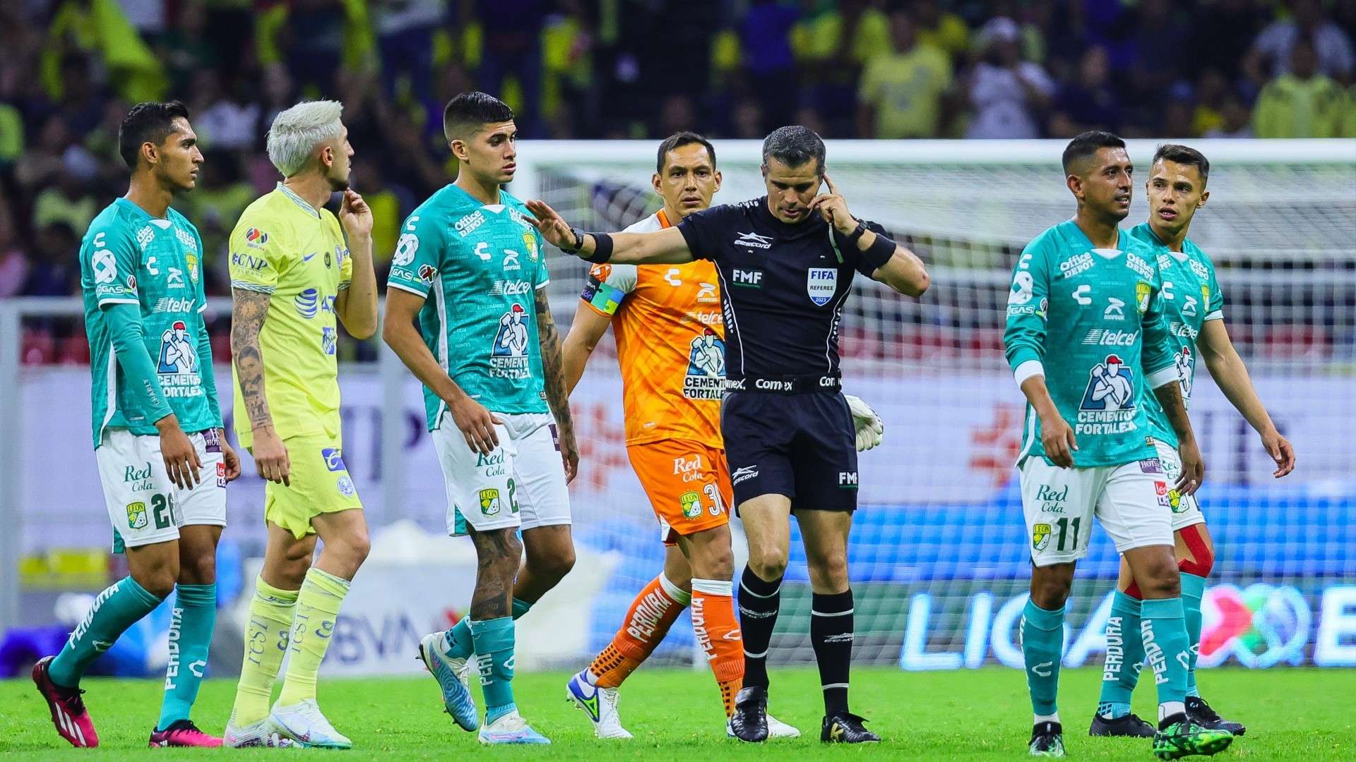 Fernando Hernandez VAR check America vs Leon 2022-23