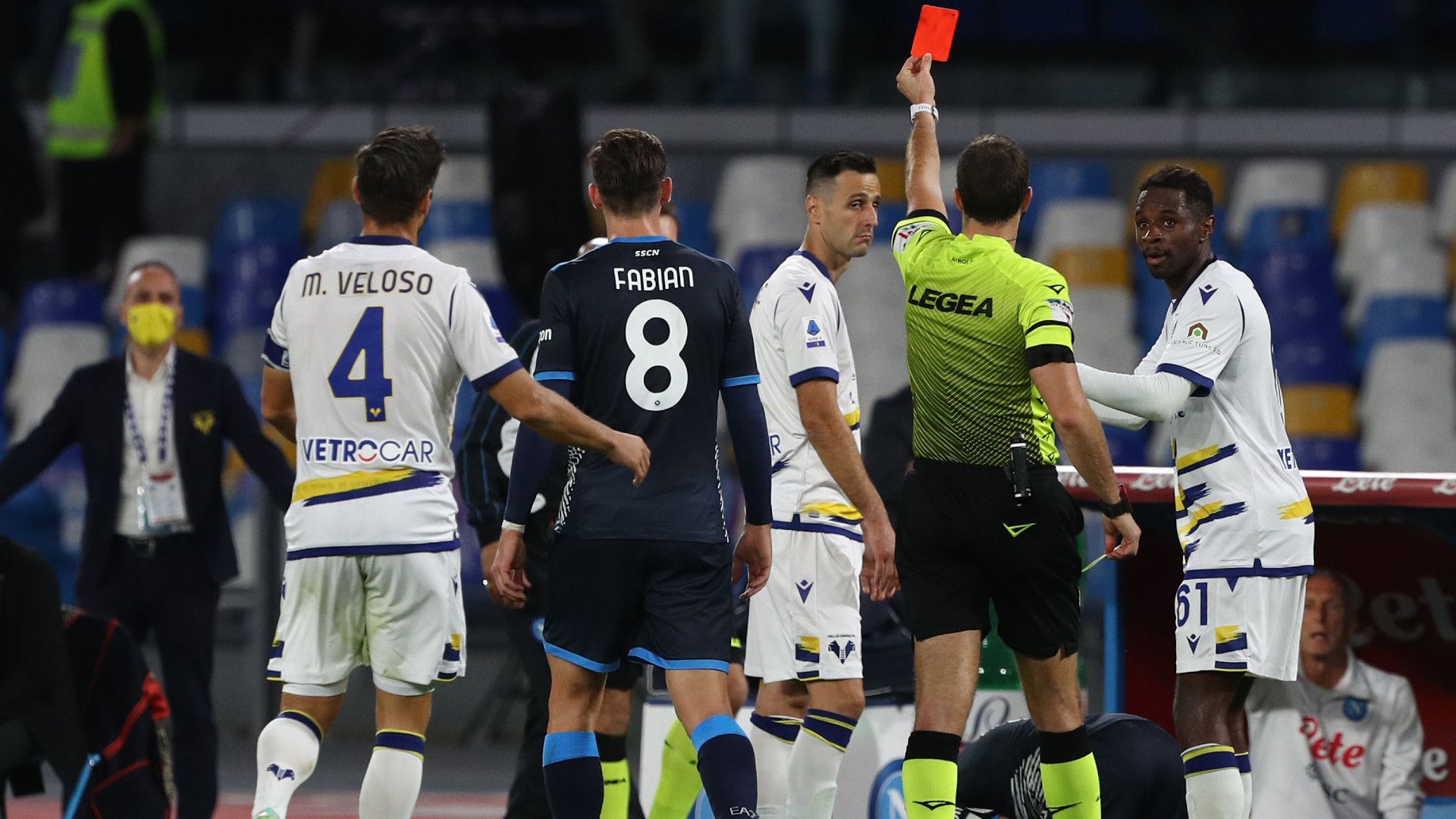 Kalinic Red Flag Napoli Verona Serie A