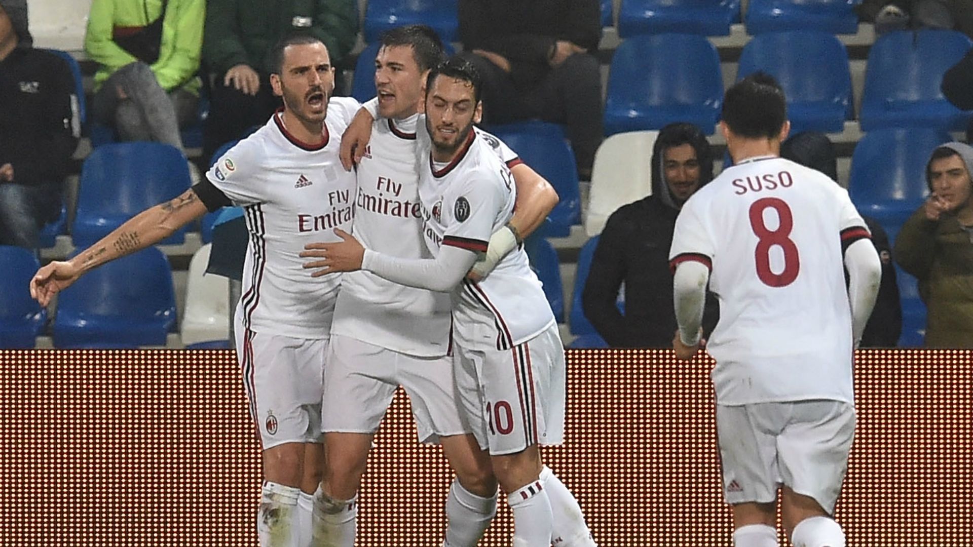 Milan celebrating Sassuolo Milan Serie A