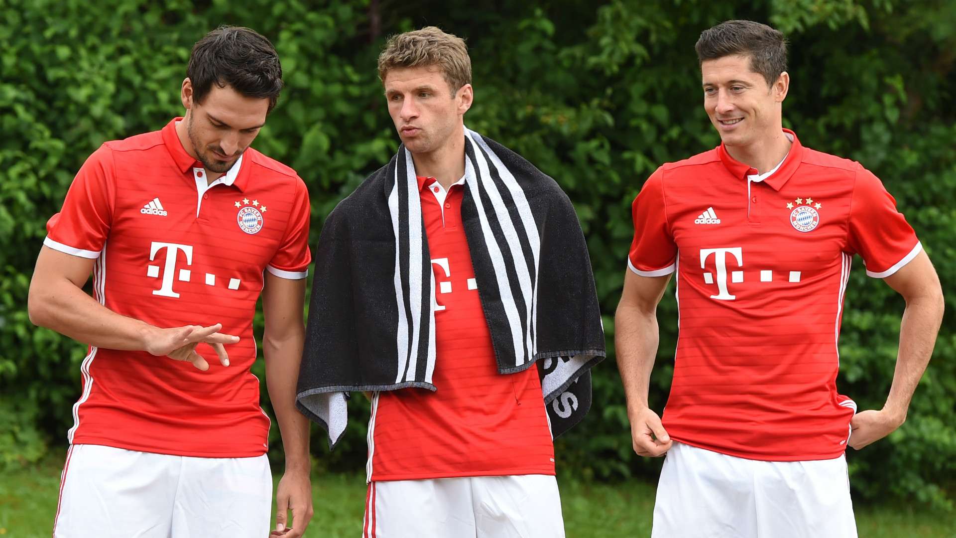 Mats Hummels Thomas Muller Robert Lewandowski Bayern Munich