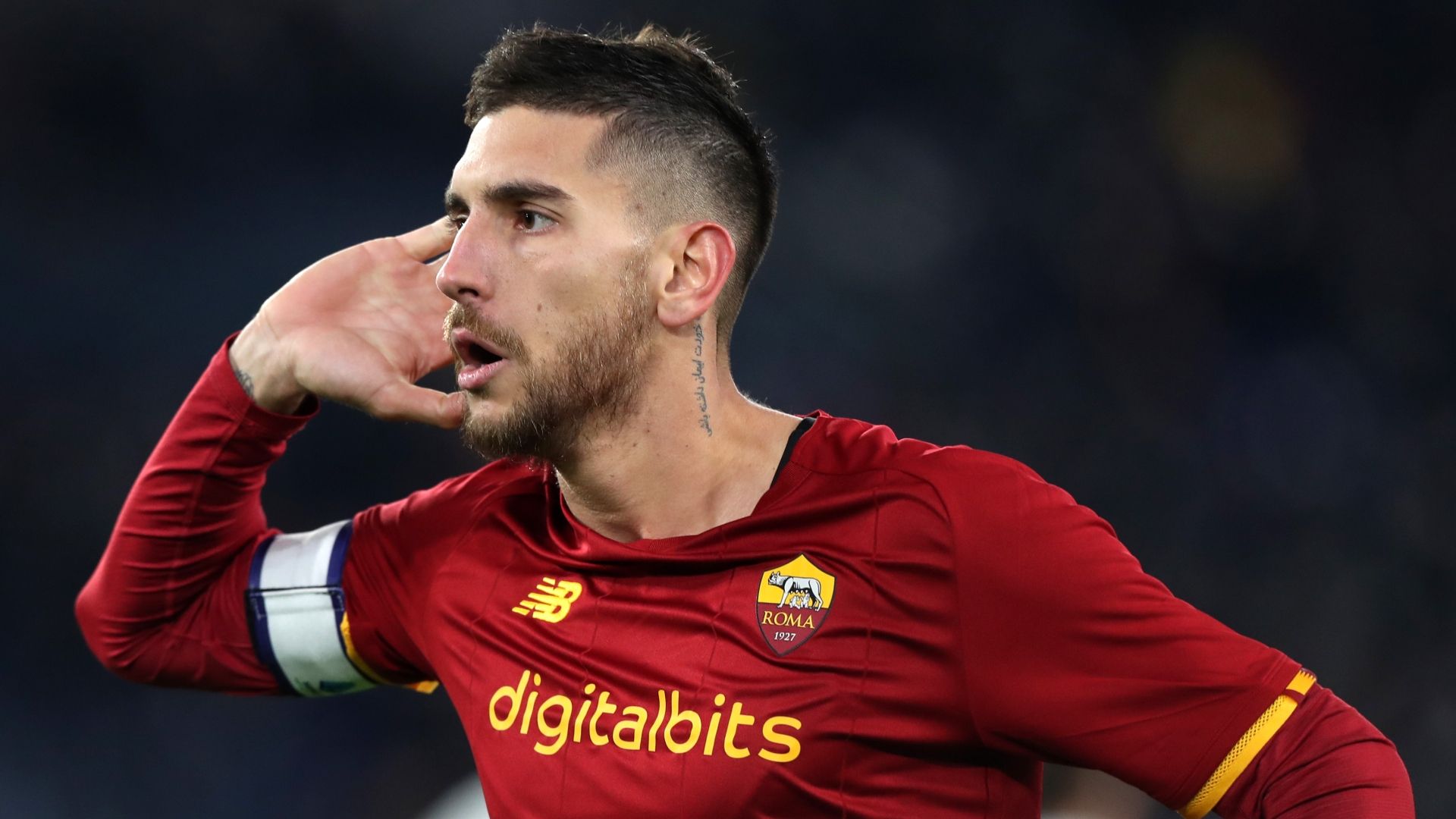 Pellegrini Roma celebrating Serie A