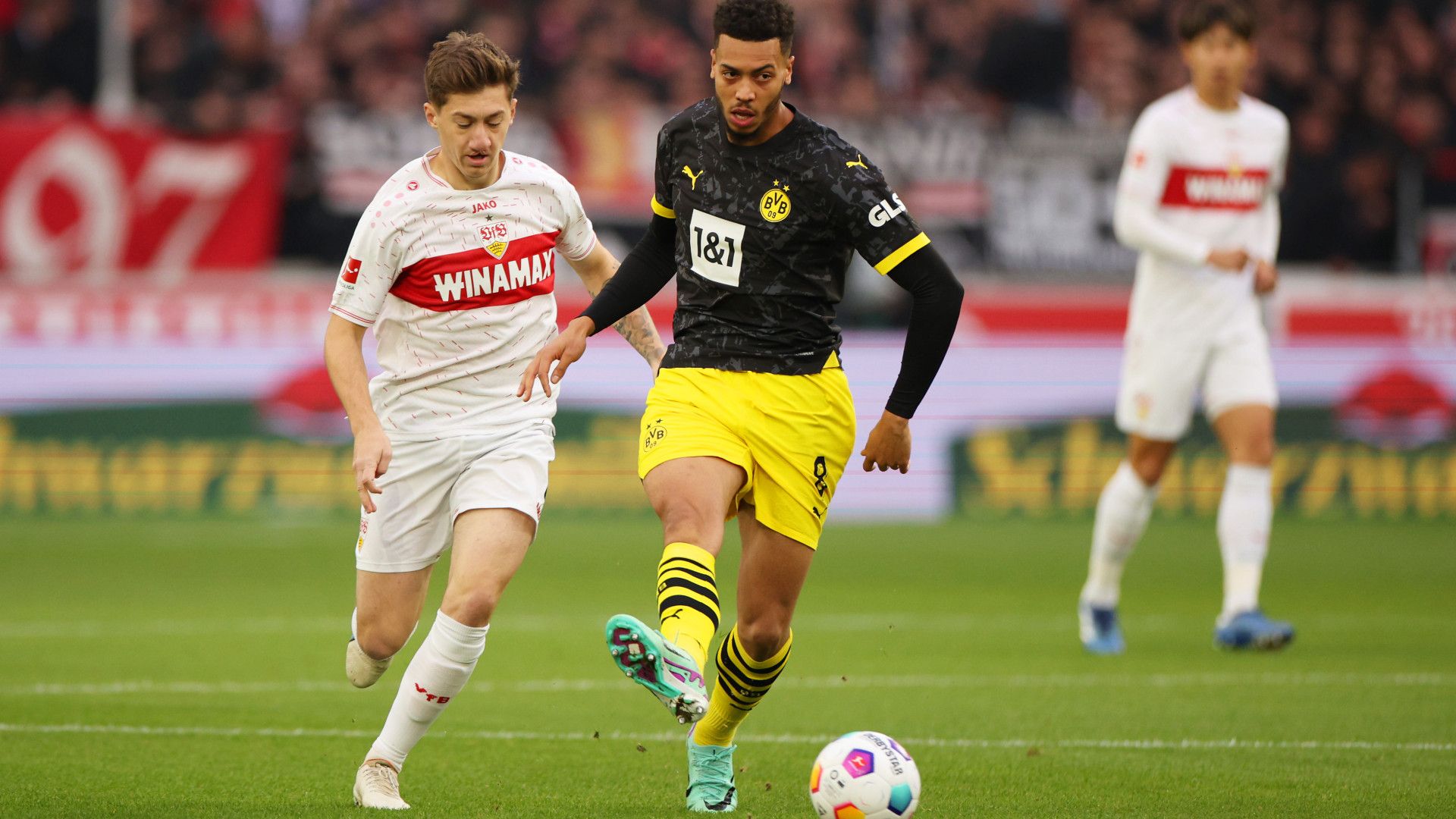 FELIX NMECHA BORUSSIA DORTMUND