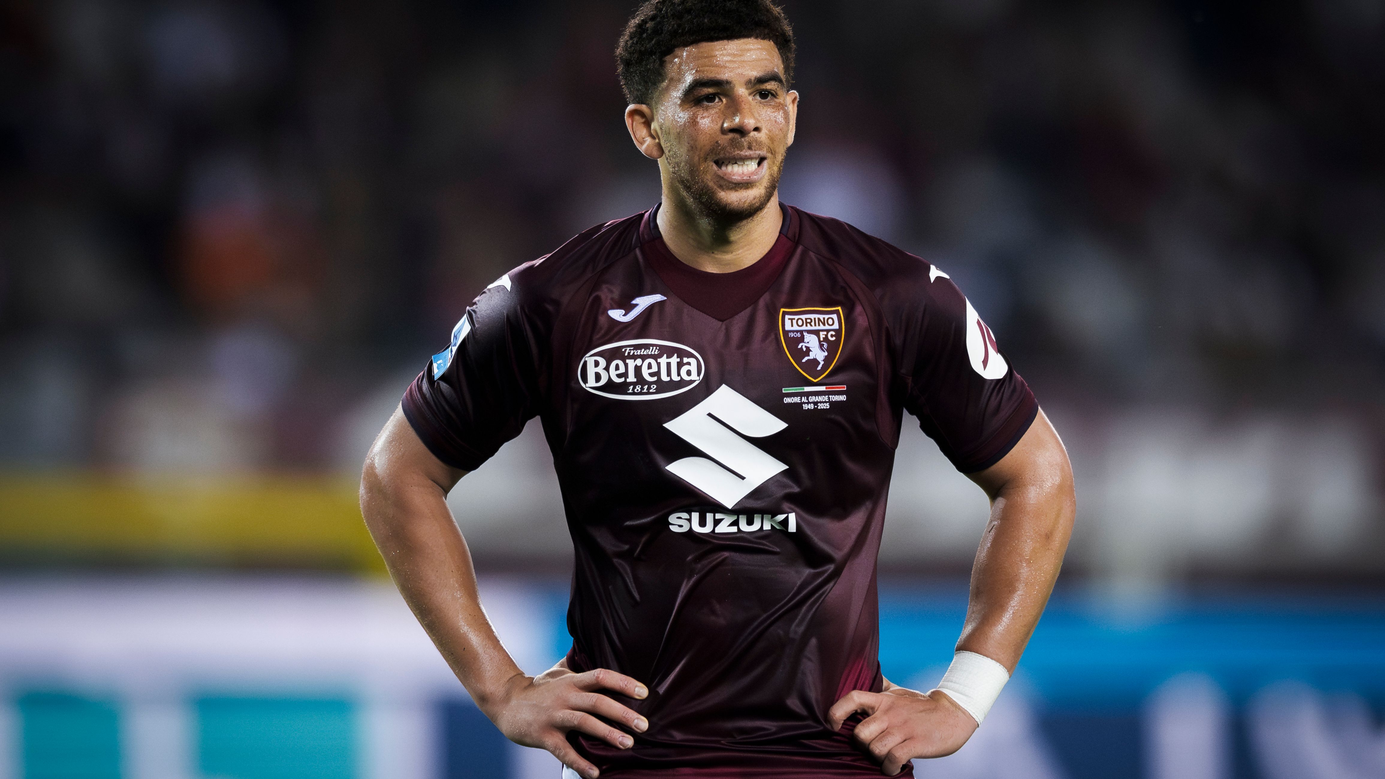 Che Adams Torino 2024-25