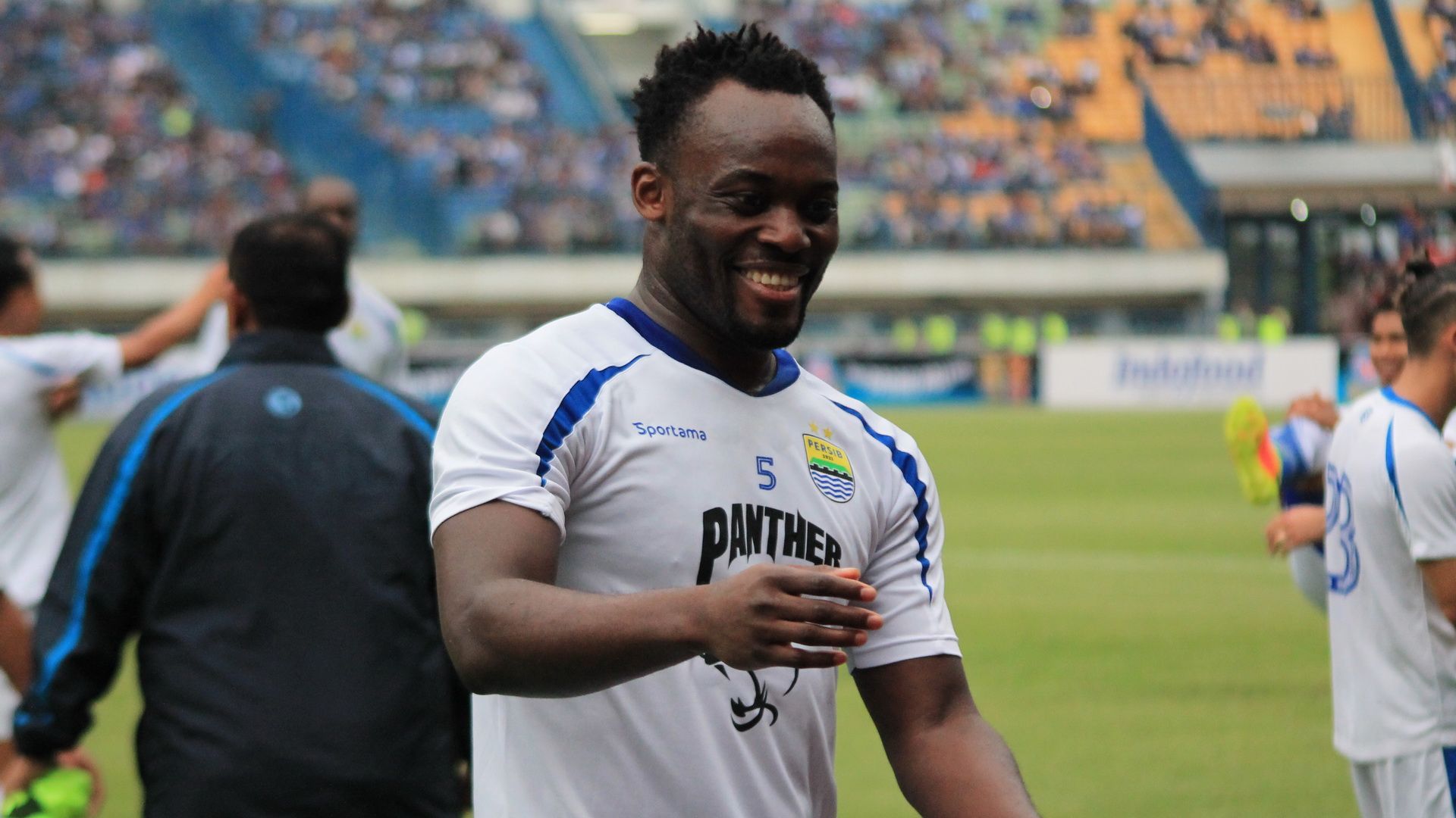 Galeri Michael Essien & Carlton Cole
