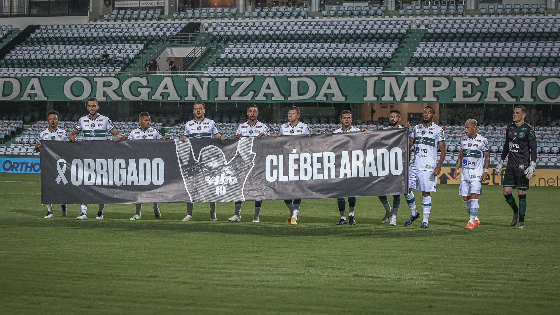 Homanagem Coritiba Cléber Arado