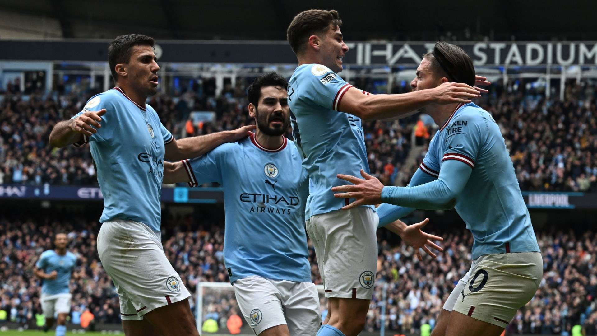 Man City celebrating Julian Alvarez goal vs Liverpool