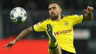 PACO ALCACER BORUSSIA DORTMUND