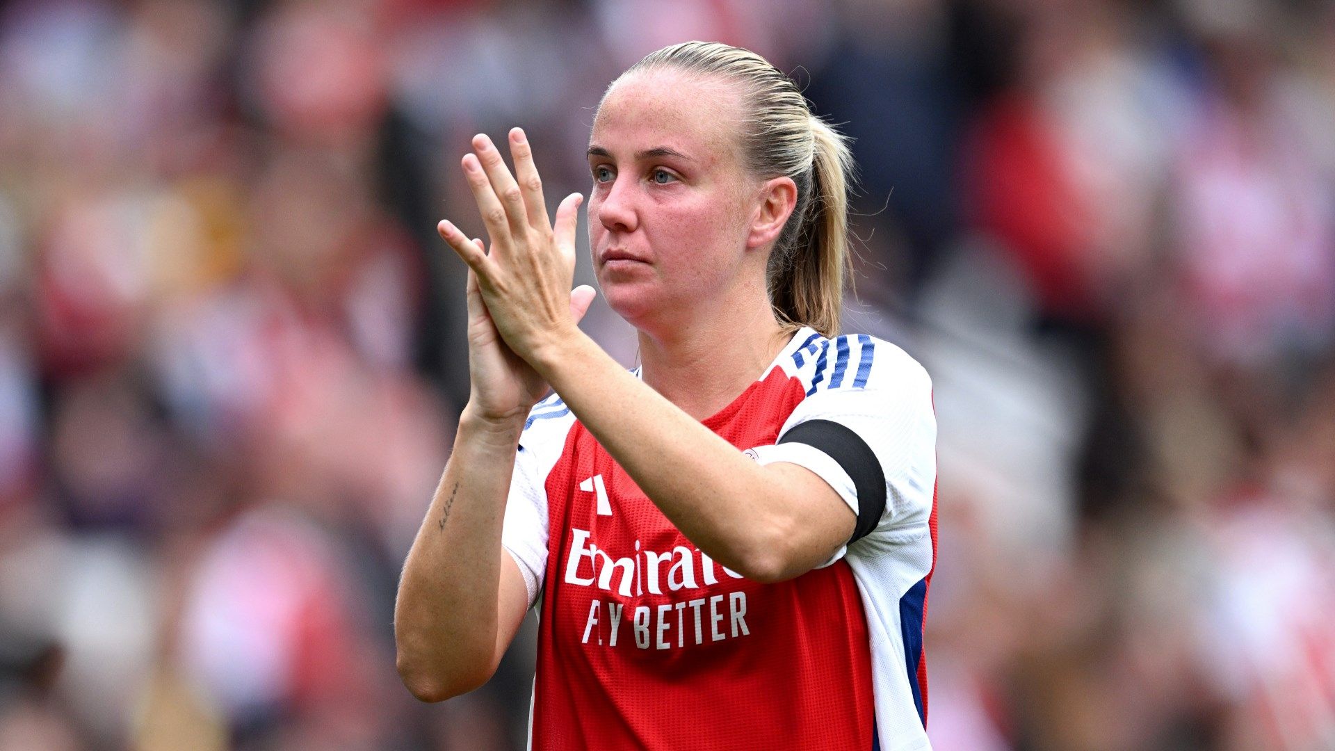 Beth Mead Arsenal Women 2024-25