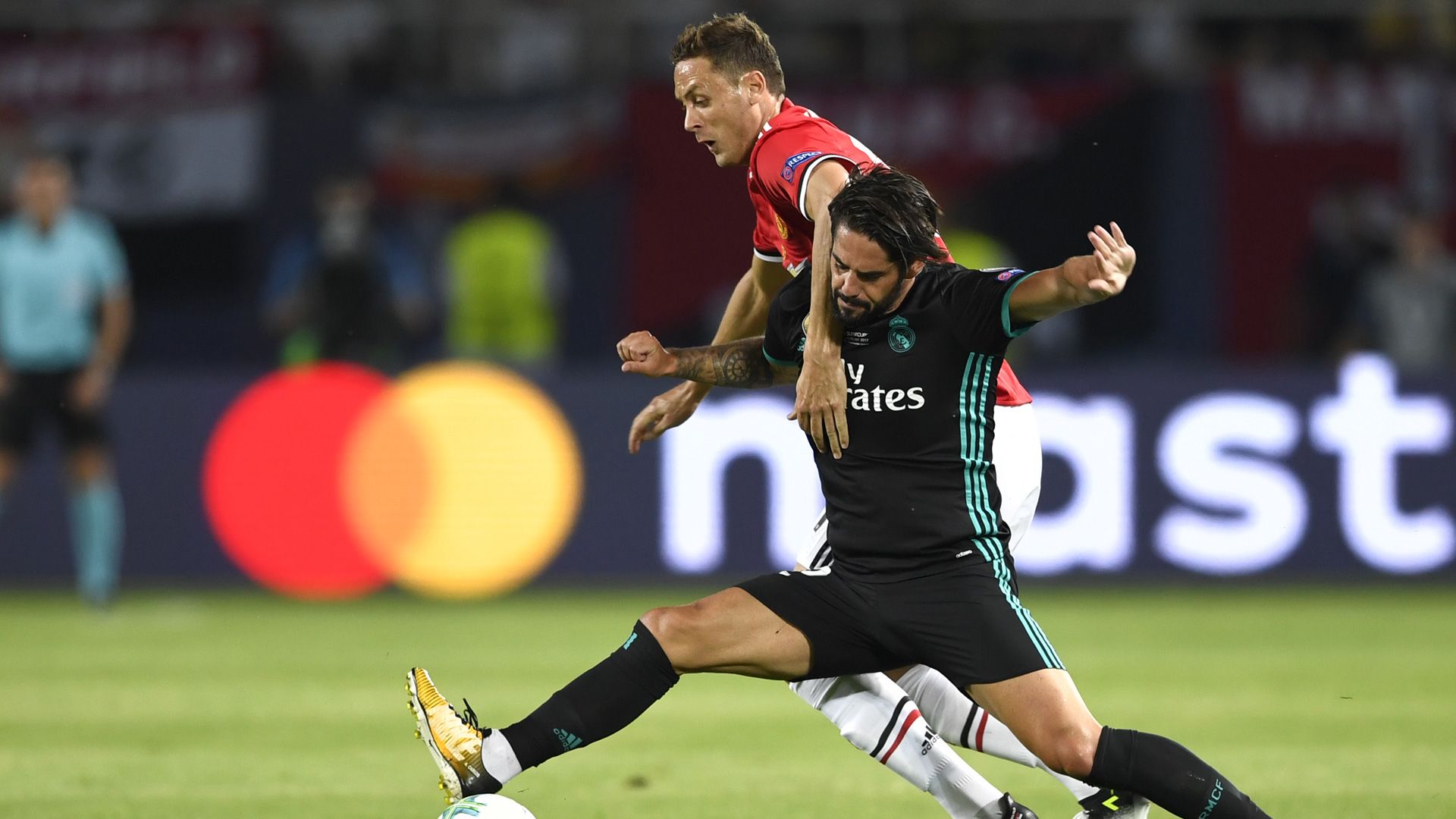 Isco Real Madrid Victor Lindelöf Manchester United 08082017