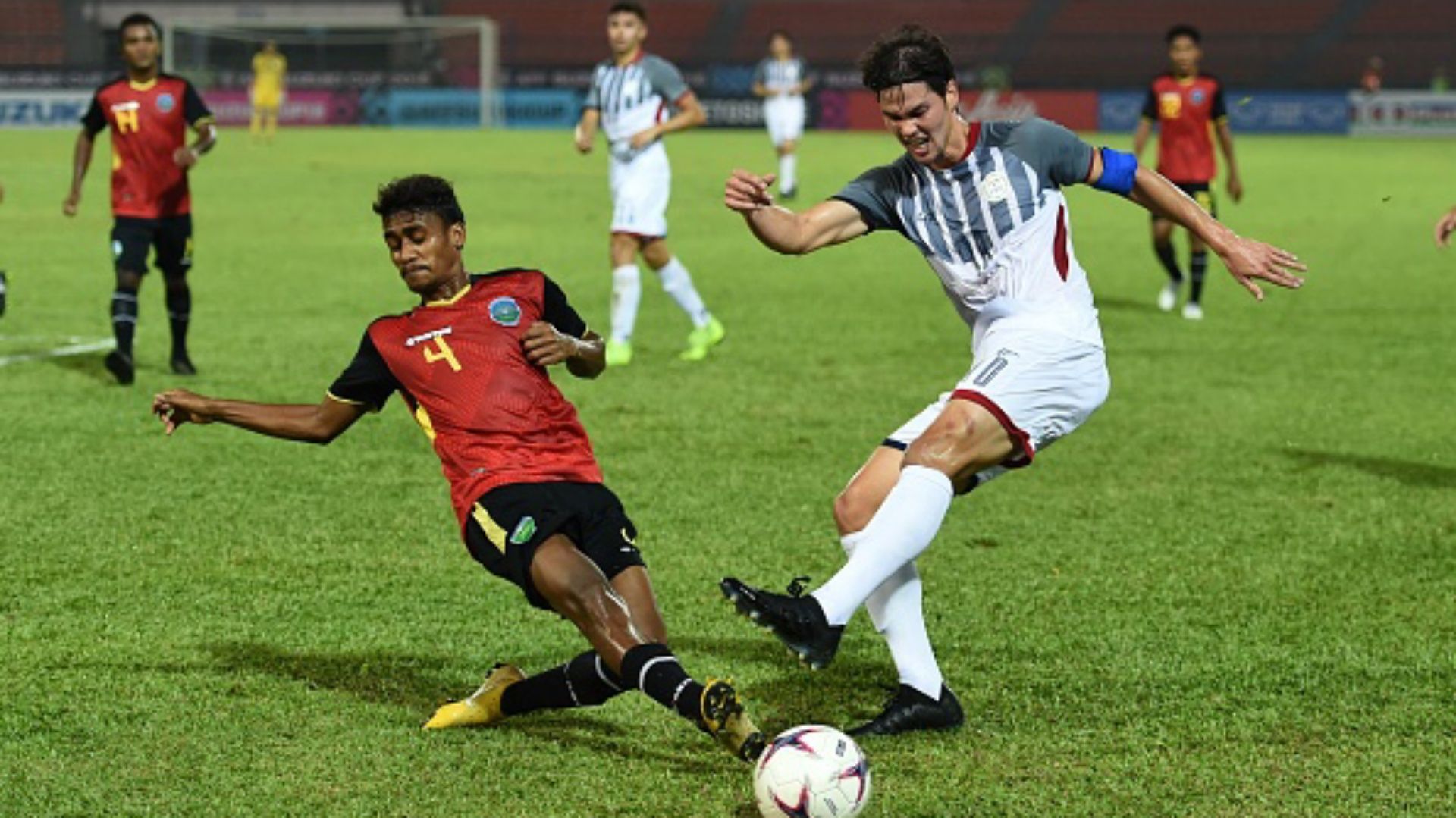 Phil Younghusband - Filipina