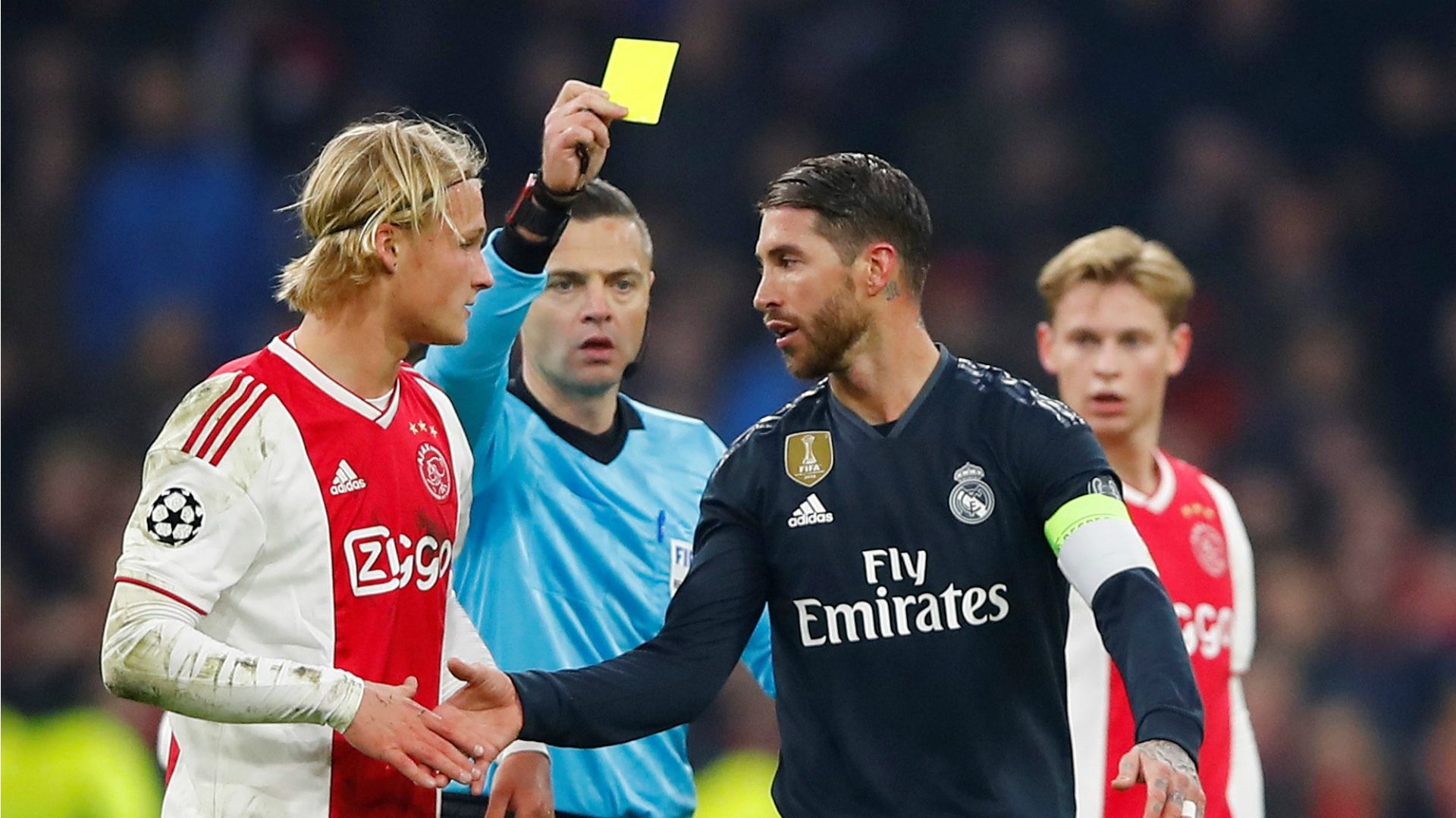 Kasper Dolberg, Sergio Ramos, Ajax - Real Madrid 02132019
