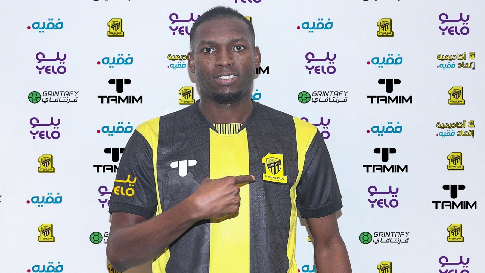 عمر هوساوي بقميص الاتحاد