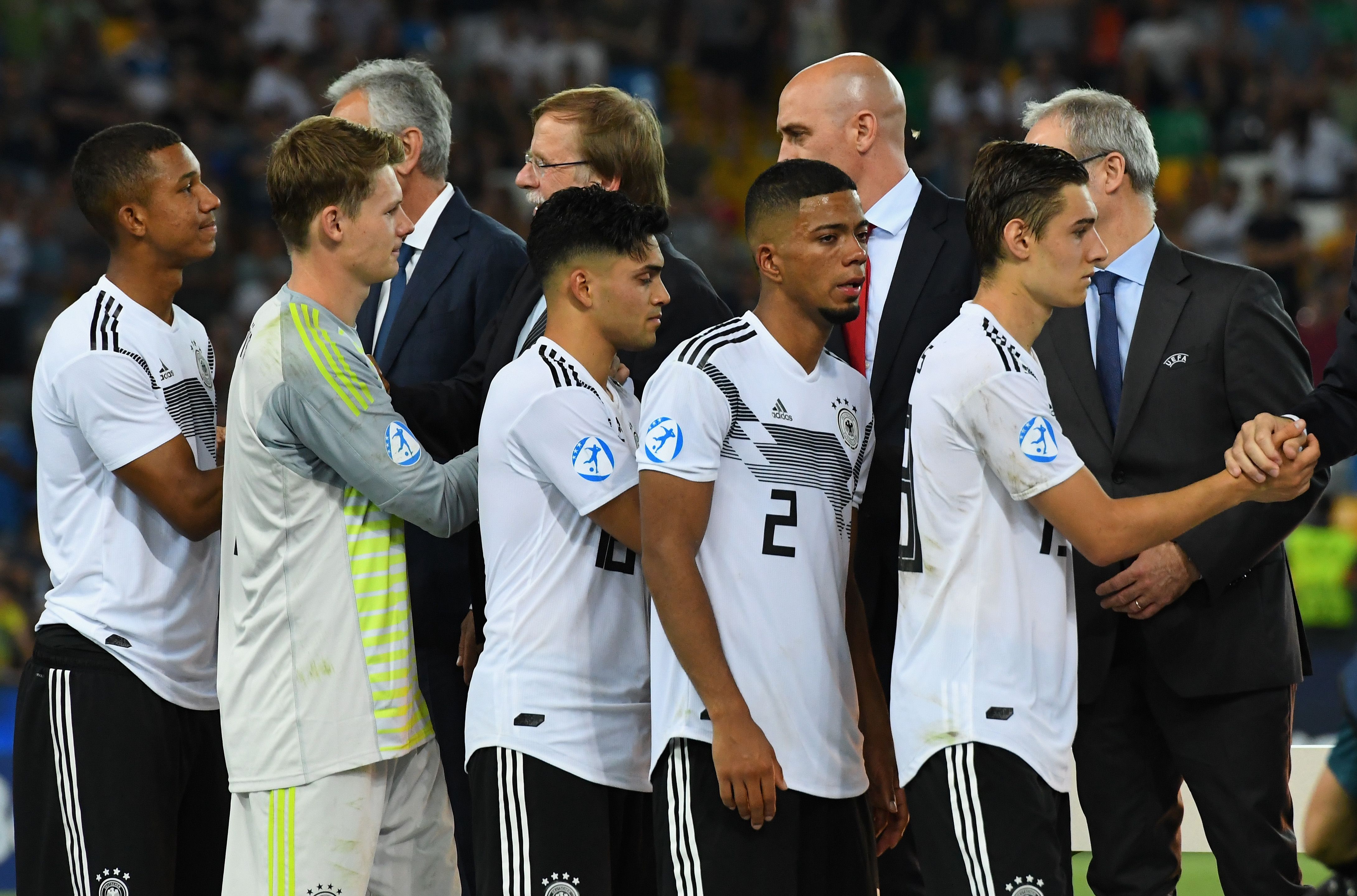 U21 Germany Amiri Henrichs Nübel medal ceremony