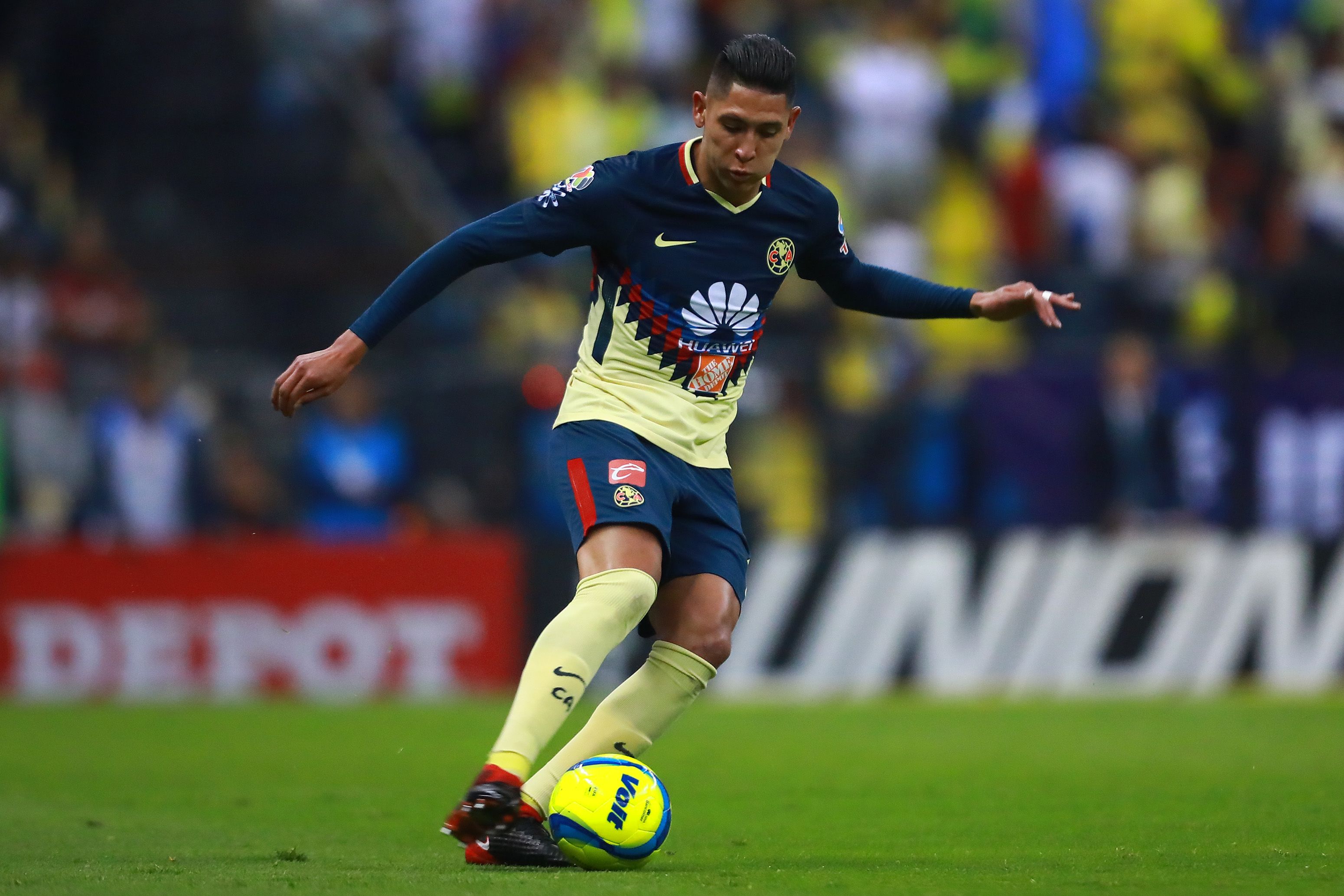 Edson Álvarez Liga MX 2018
