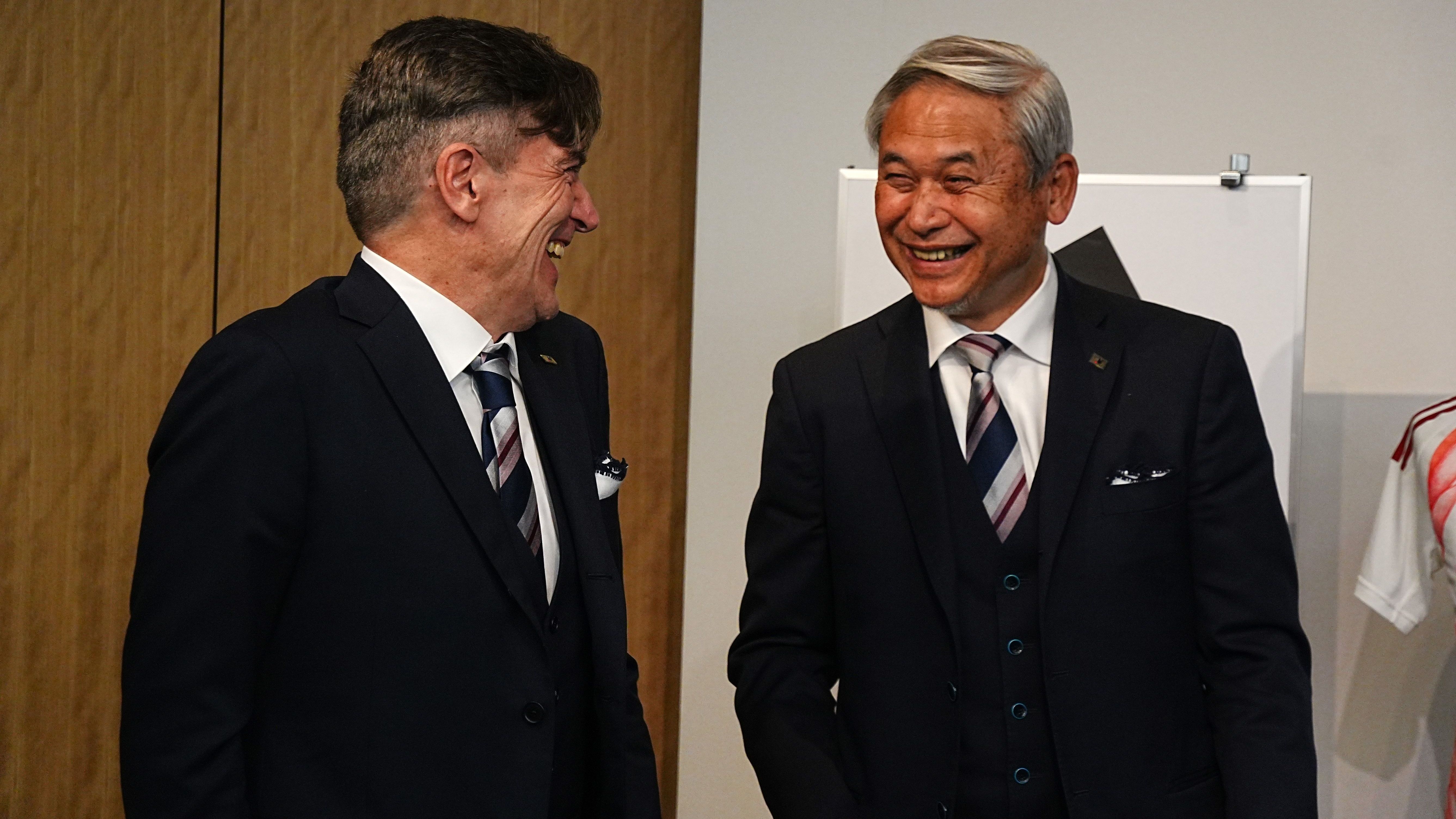 Nielsen smiling with sasaki