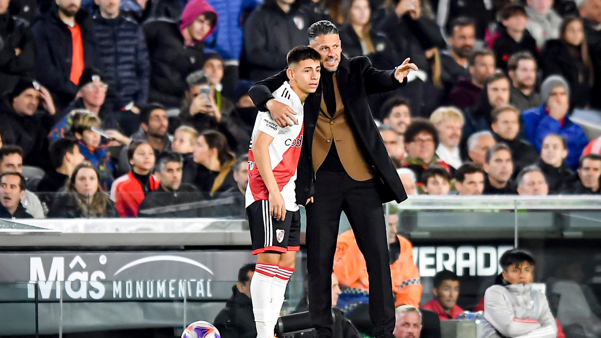 Echeverri-River-Demichelis