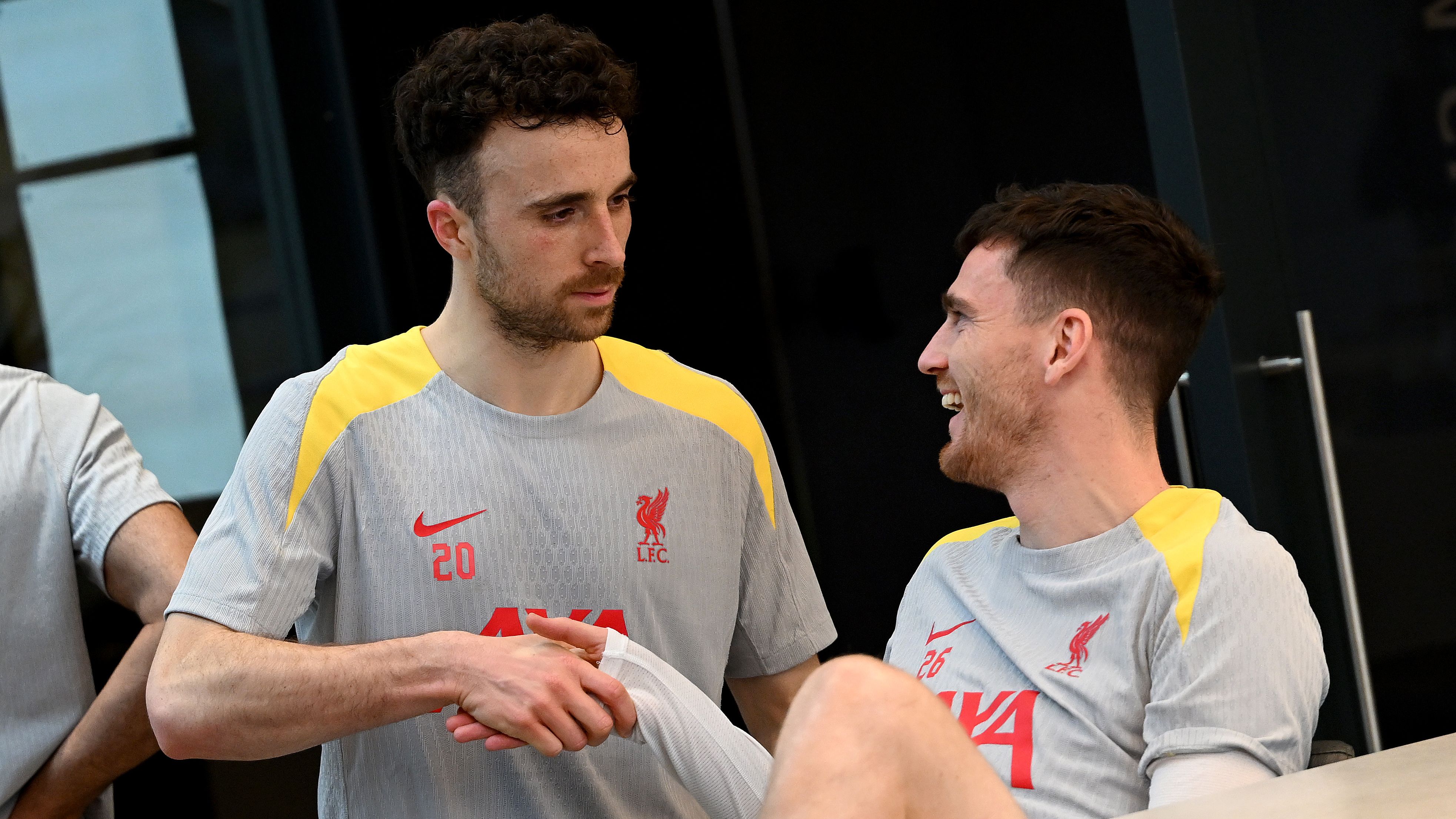 Diogo Jota Andy Robertson