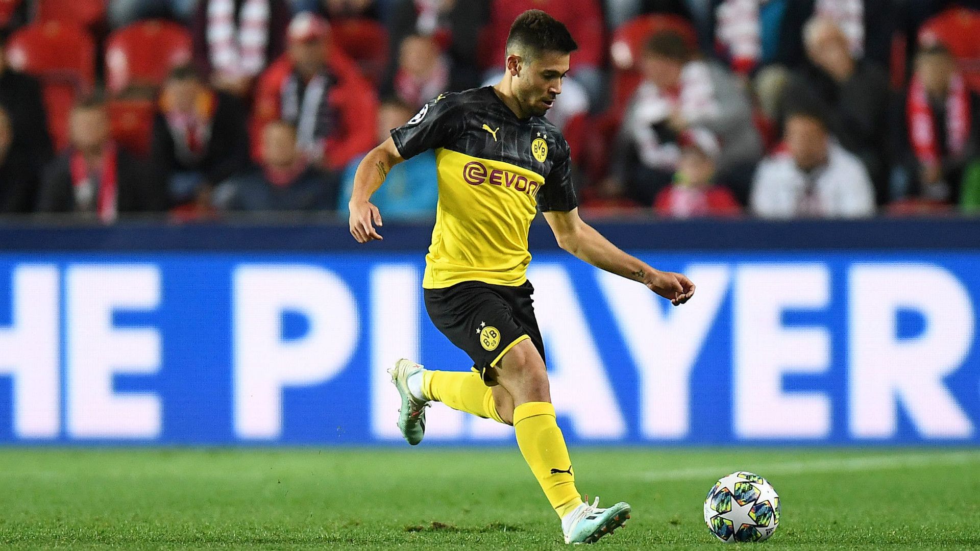 RAPHAEL GUERREIRO BORUSSIA DORTMUND