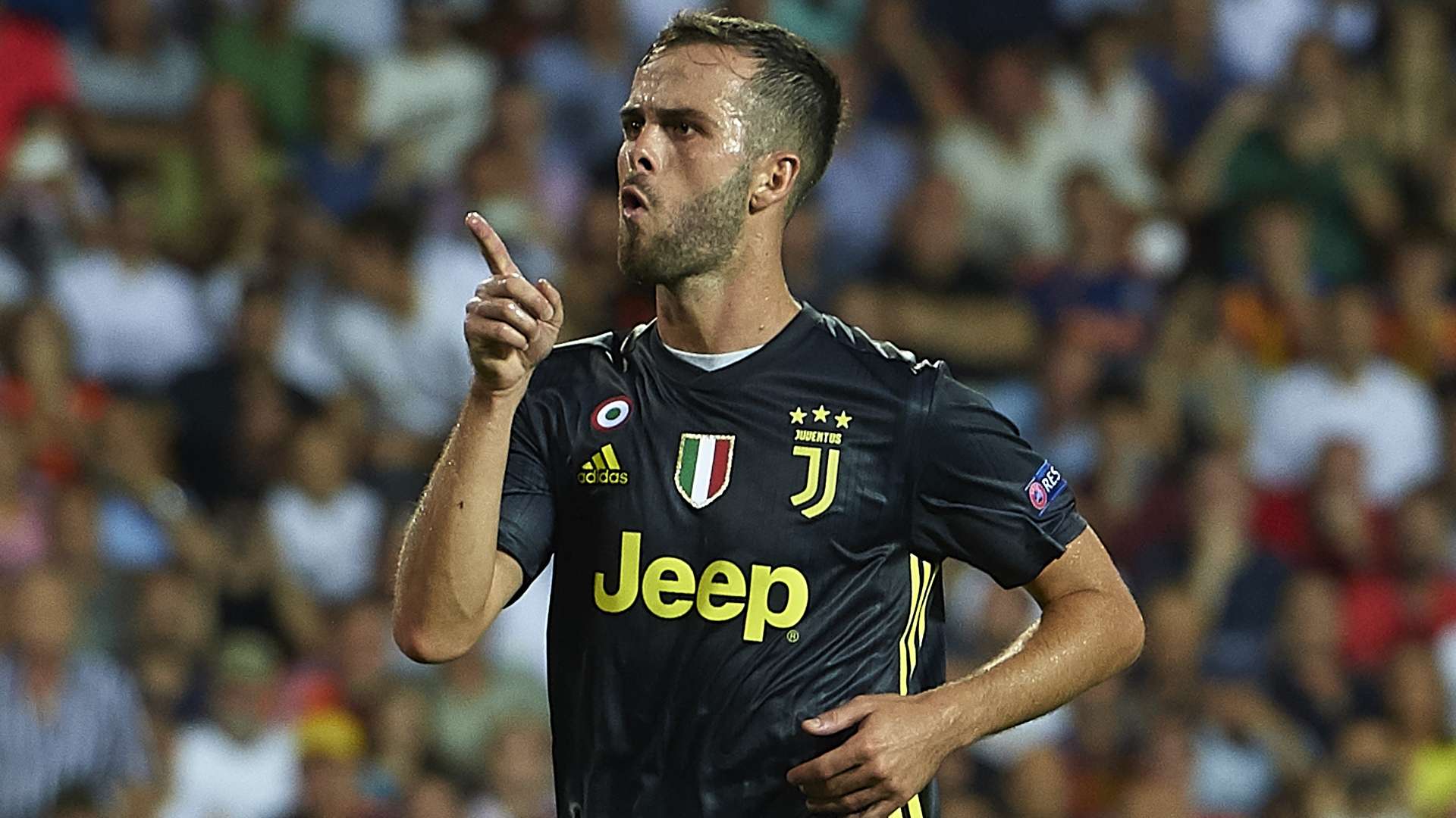 Miralem Pjanic Valencia Juventus Champions League