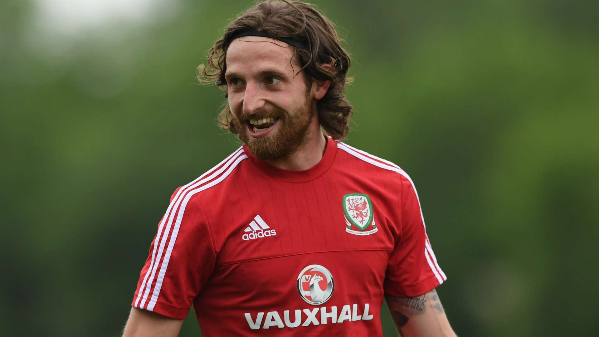 Joe Allen Wales 01062016