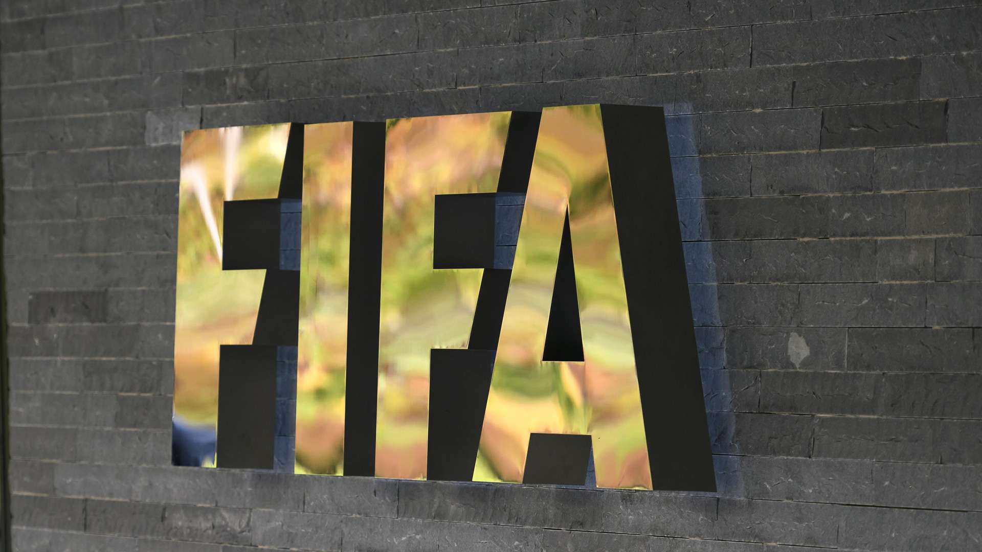 FIFA SIGN 12102016