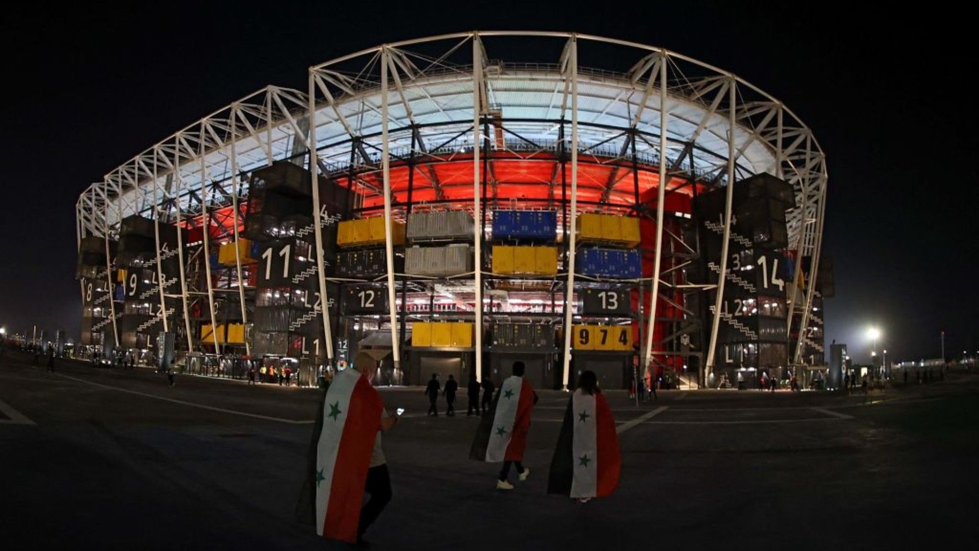 Estadio Ras Abu Aboud o 974 visto desde afuera