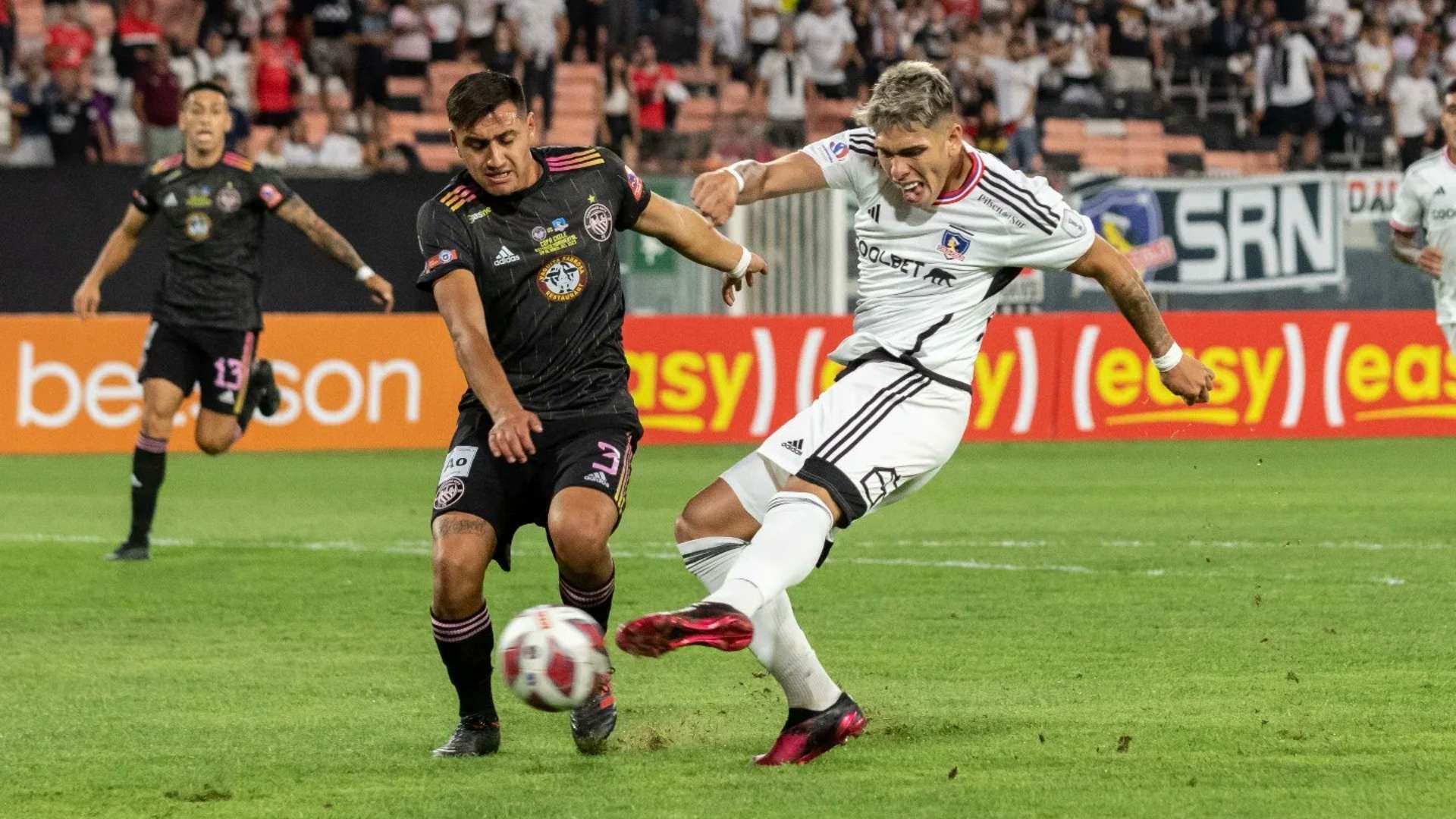 Carlos Palacios Colo Colo Santiago City