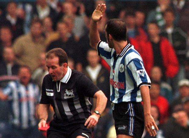 paolo di canio vs paul alcock