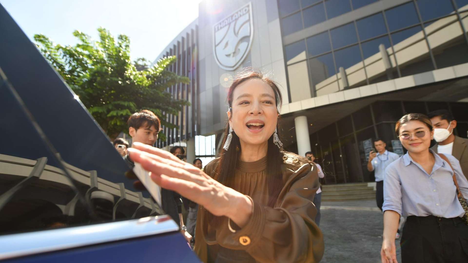 นวลพรรณ ล่ำซำ