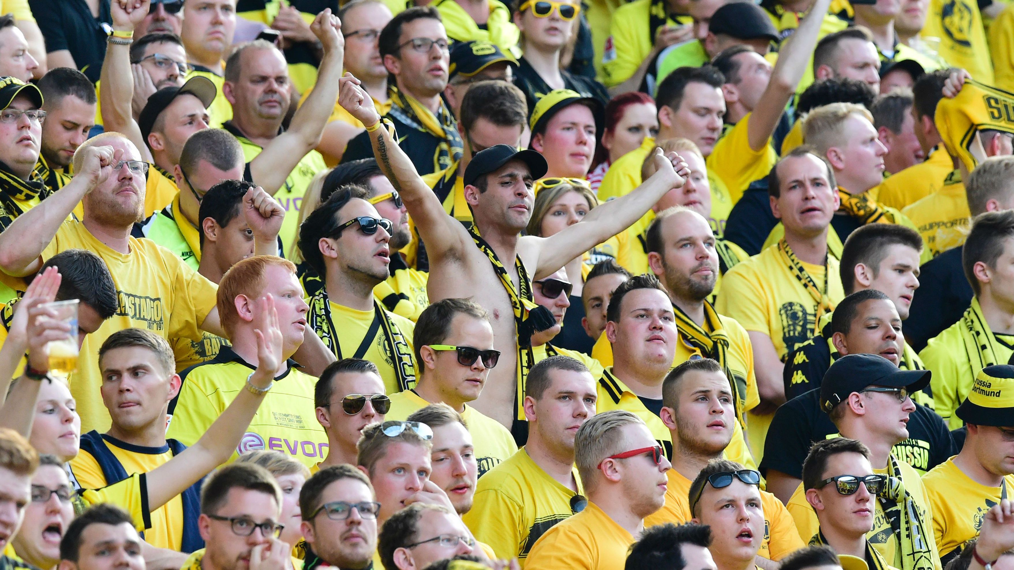 BVB Fans Borussia Dortmund FC Bayern 05212016